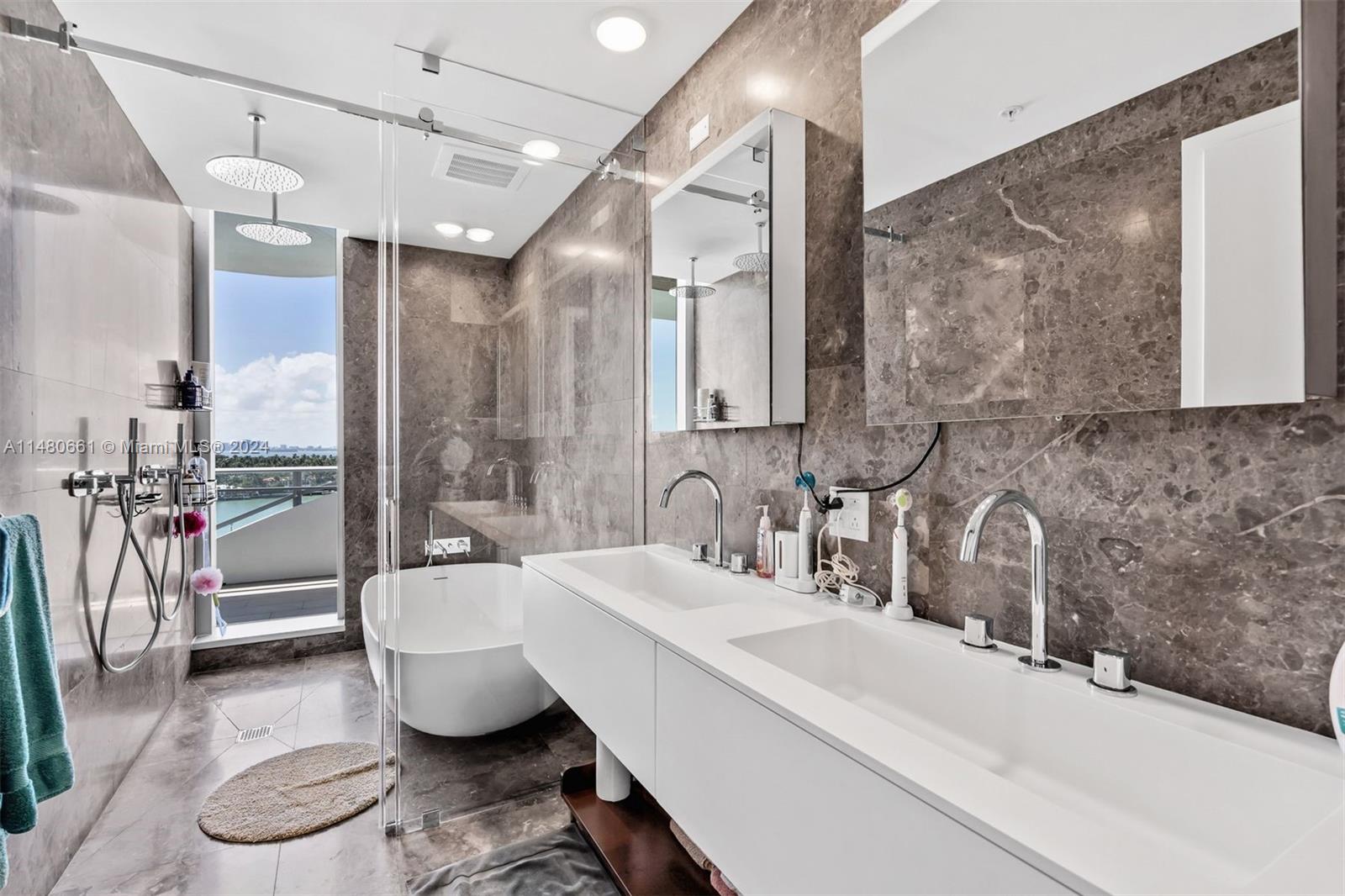 6800 Indian Creek Dr, Miami Beach, FL, 33141 United States, 4 Bedrooms Bedrooms, ,3 BathroomsBathrooms,Residential,For Sale,Indian Creek Dr,A11480661