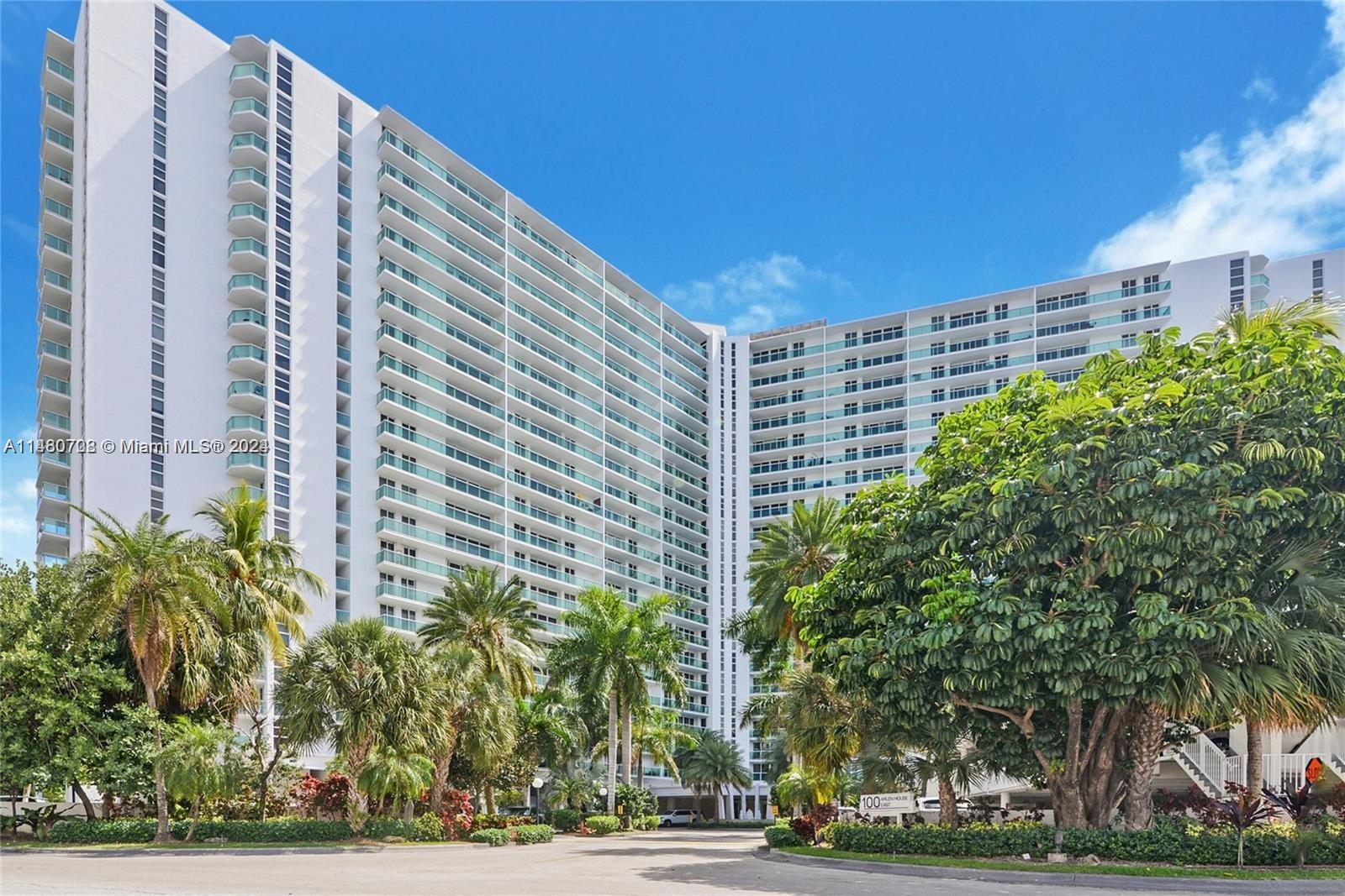 100 Bayview Dr 704, Sunny Isles Beach, Florida 33160, 2 Bedrooms Bedrooms, ,2 BathroomsBathrooms,Residential,For Sale,100 Bayview Dr 704,A11480708
