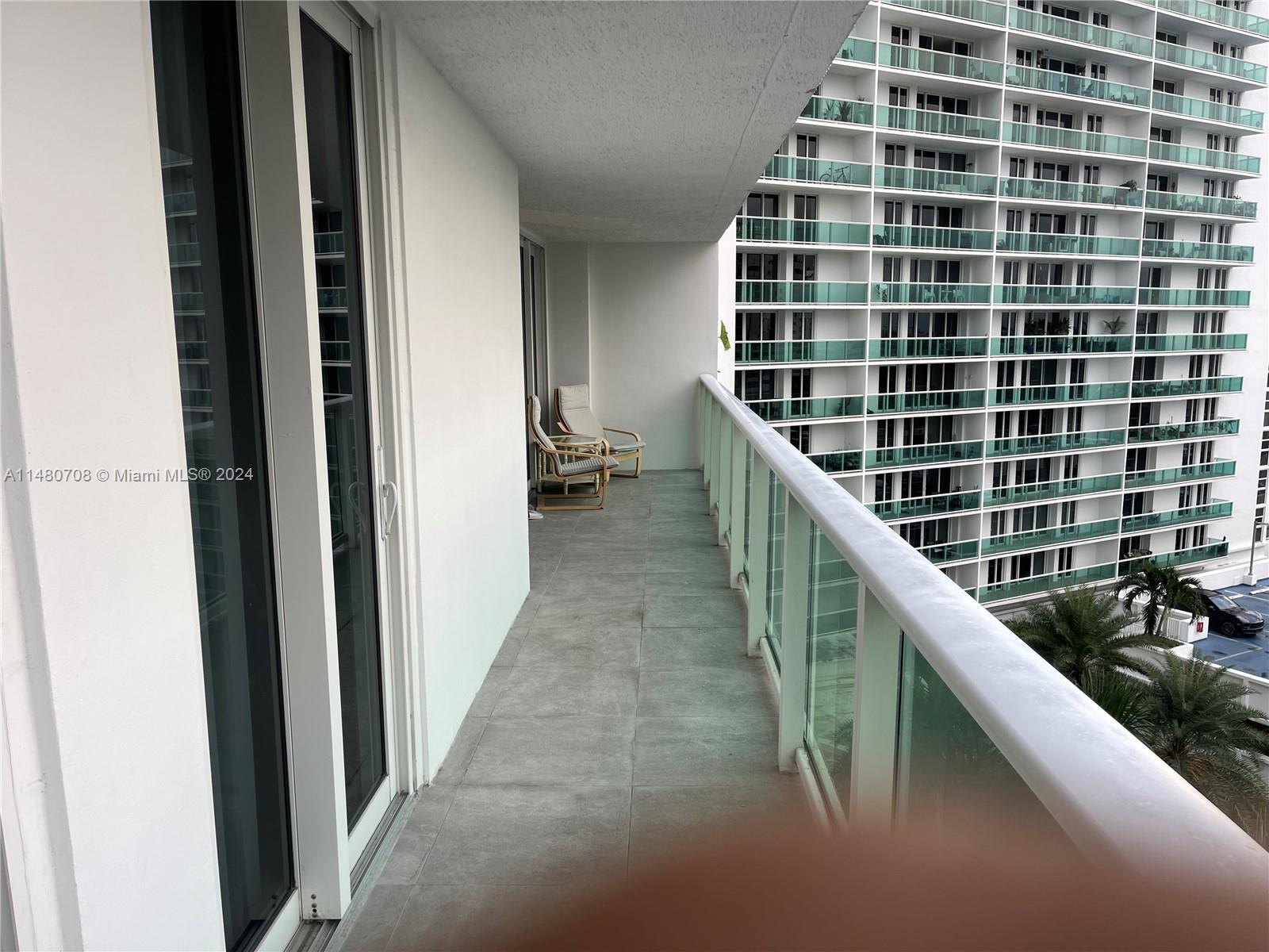 100 Bayview Dr, Sunny Isles Beach, FL, 33160 United States, 2 Bedrooms Bedrooms, ,2 BathroomsBathrooms,Residential,For Sale,Bayview Dr,A11480708