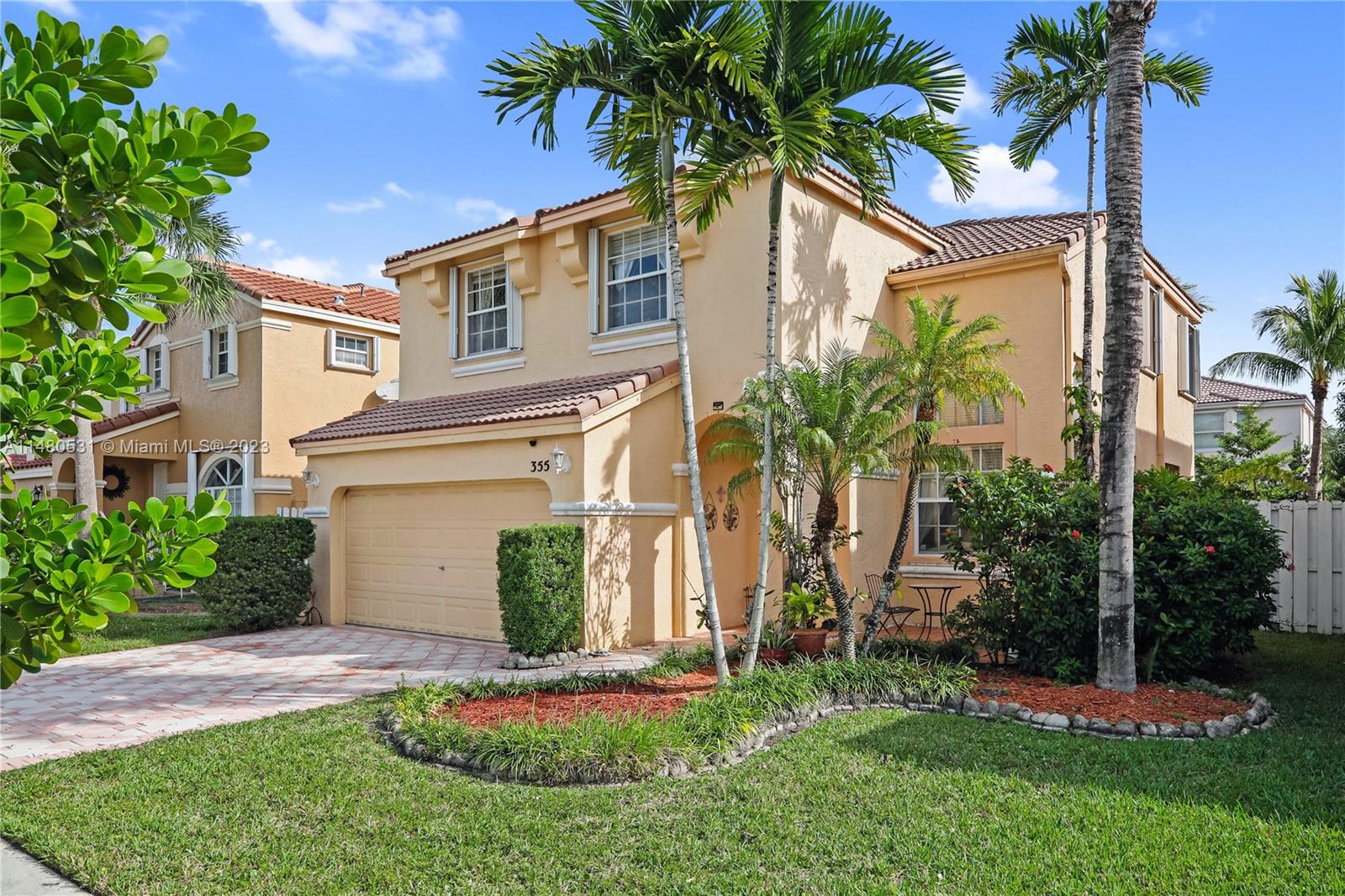 355 NW 158th Ln, Pembroke Pines, FL 33028