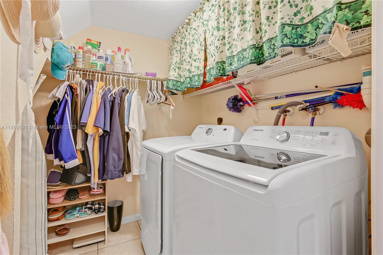 Listing Photo 22