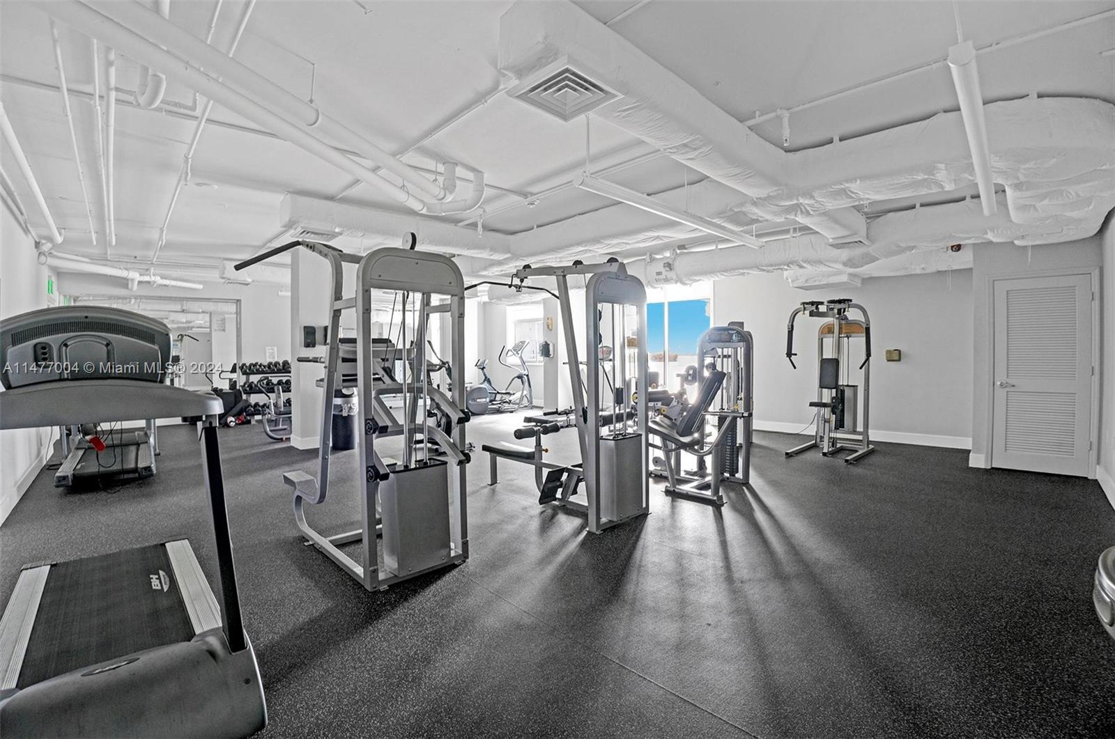 140 S Dixie Hwy 702, Hollywood, Florida 33020, 1 Bedroom Bedrooms, ,1 BathroomBathrooms,Residential,For Sale,140 S Dixie Hwy 702,A11477004