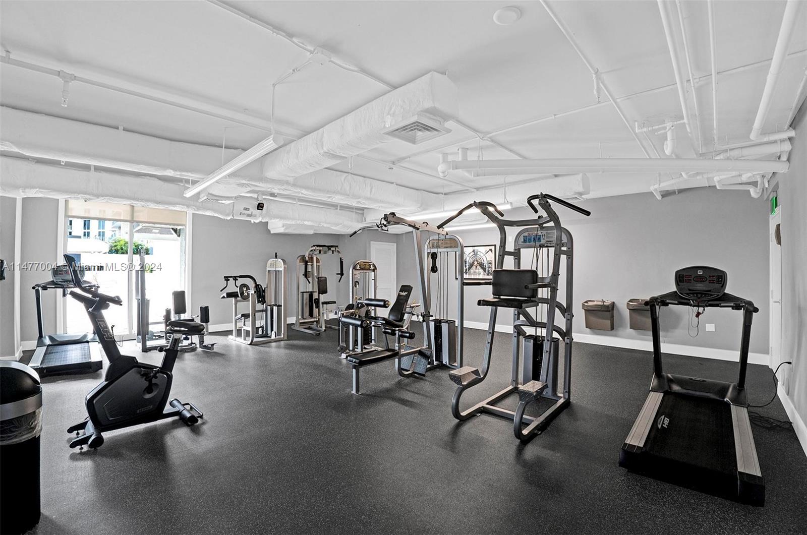 140 S Dixie Hwy 702, Hollywood, Florida 33020, 1 Bedroom Bedrooms, ,1 BathroomBathrooms,Residential,For Sale,140 S Dixie Hwy 702,A11477004