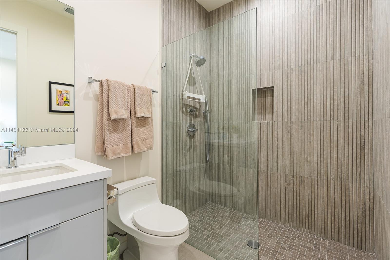 6000 79th St, South Miami, FL, 33143 United States, 5 Bedrooms Bedrooms, ,5 BathroomsBathrooms,Residential,For Sale,79th St,A11481133