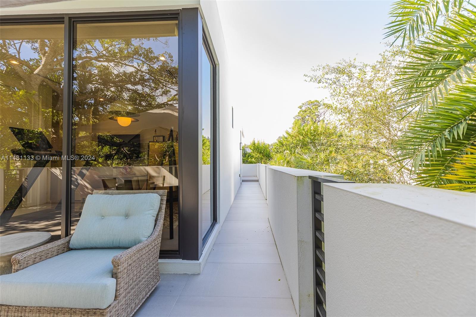 6000 79th St, South Miami, FL, 33143 United States, 5 Bedrooms Bedrooms, ,5 BathroomsBathrooms,Residential,For Sale,79th St,A11481133