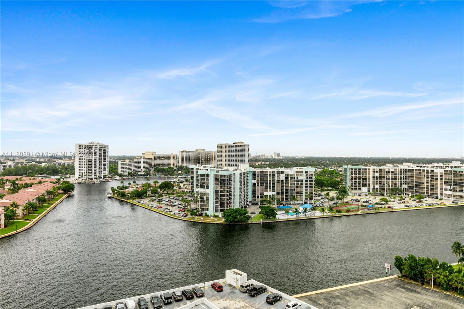 3800 S Ocean Dr 1601, Hollywood, Florida 33019, 1 Bedroom Bedrooms, ,2 BathroomsBathrooms,Residentiallease,For Rent,3800 S Ocean Dr 1601,A11480891