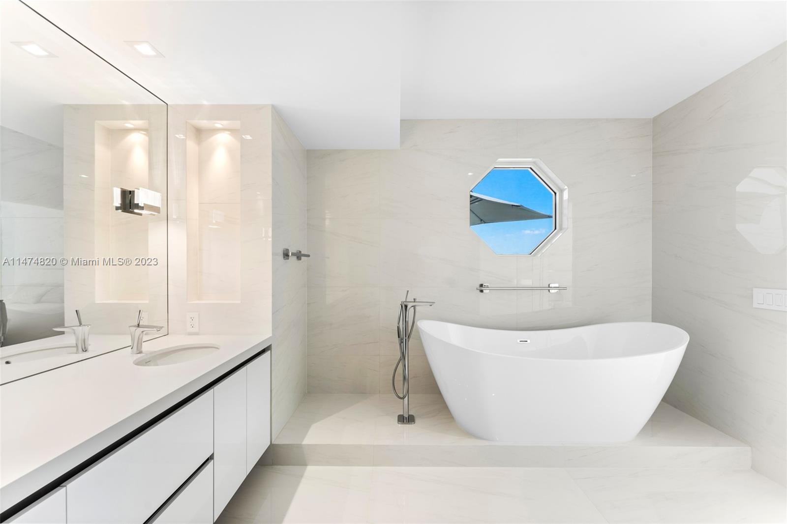 Primary Bathroom - Second Level