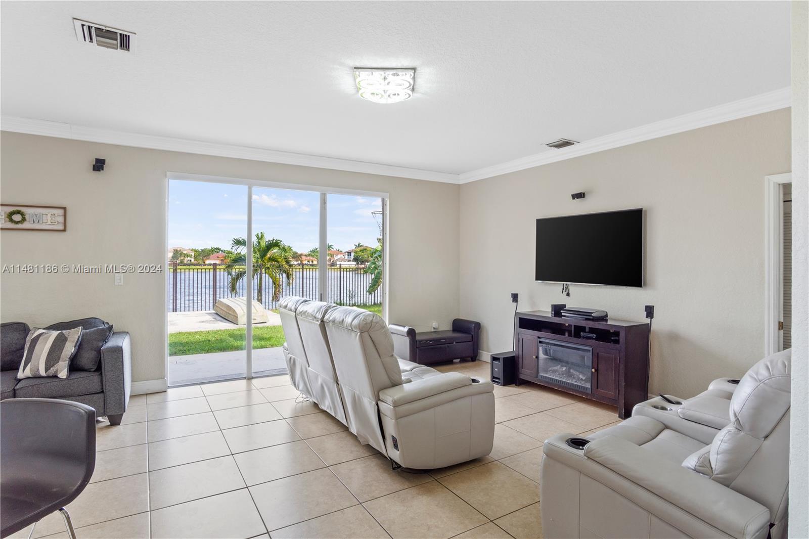 5233 SW 164th Ct, Miami, Florida 33185, 6 Bedrooms Bedrooms, ,4 BathroomsBathrooms,Residential,For Sale,5233 SW 164th Ct,A11481186