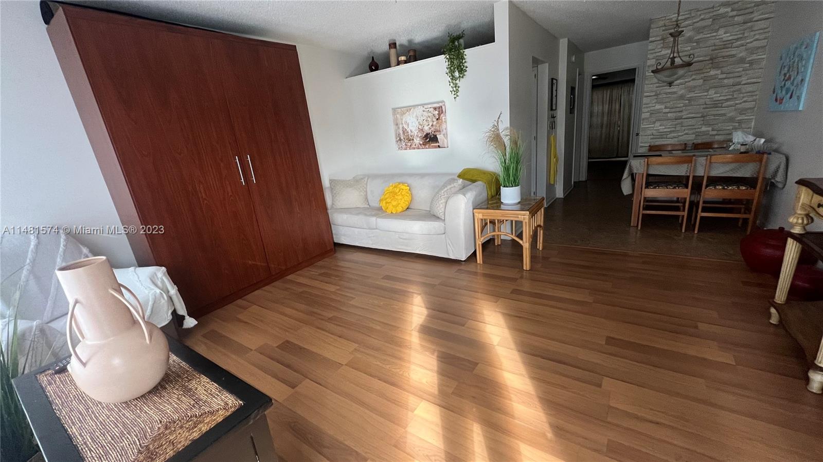 15610 6th Ave, Miami, FL, 33162 United States, 1 Bedroom Bedrooms, ,1 BathroomBathrooms,Residential,For Sale,6th Ave,A11481574