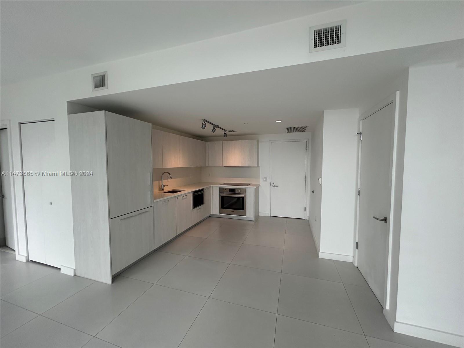 501 NE 31st St 2909, Miami, Florida 33137, 2 Bedrooms Bedrooms, ,2 BathroomsBathrooms,Residential,For Sale,501 NE 31st St 2909,A11473665