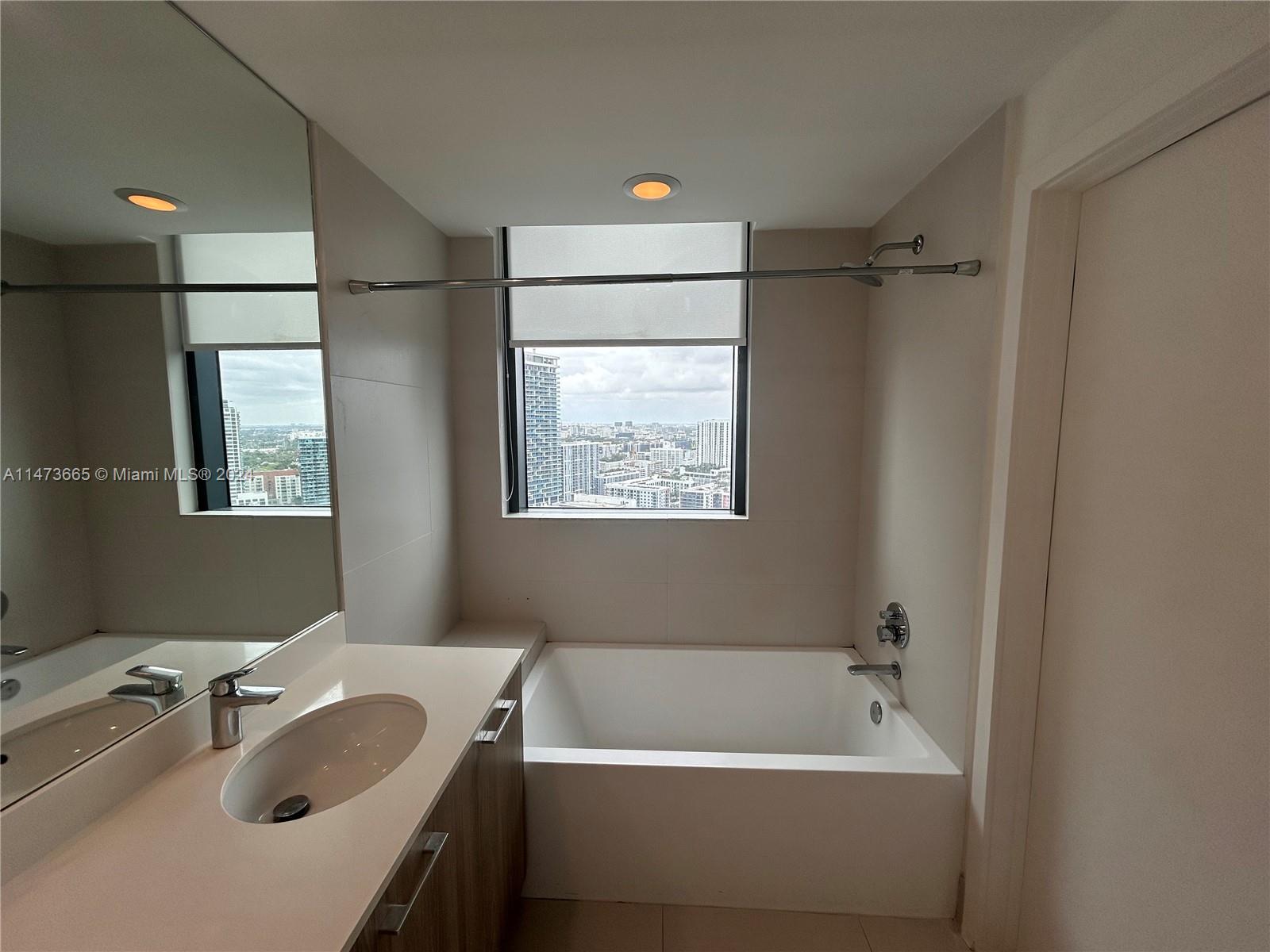 501 NE 31st St 2909, Miami, Florida 33137, 2 Bedrooms Bedrooms, ,2 BathroomsBathrooms,Residential,For Sale,501 NE 31st St 2909,A11473665