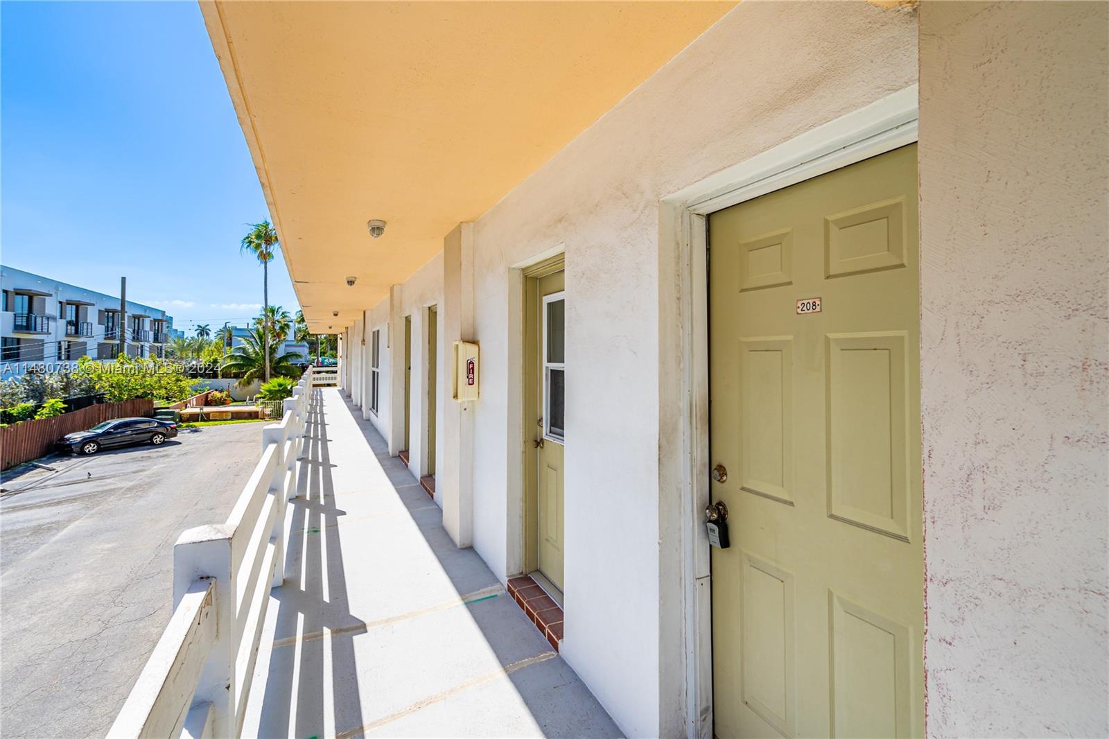 1600 NE 114th St 208, Miami, Florida 33181, 1 Bedroom Bedrooms, ,1 BathroomBathrooms,Residential,For Sale,1600 NE 114th St 208,A11480738