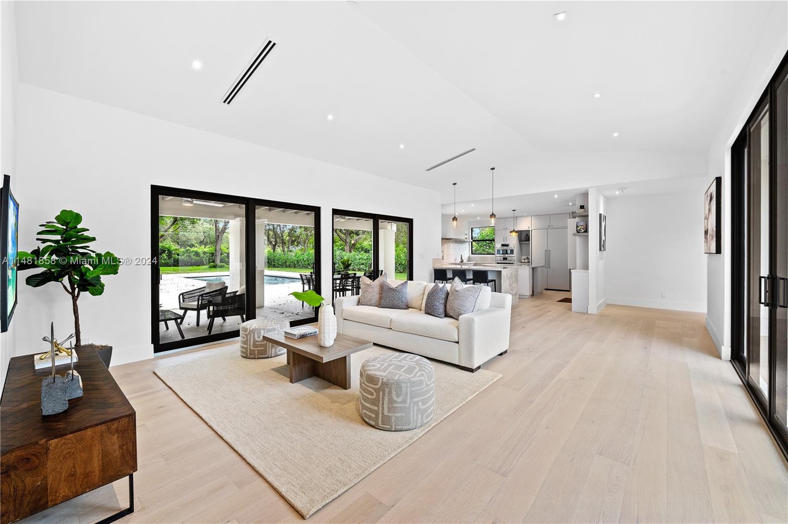 7611 83rd Ct, Miami, FL, 33143 United States, 5 Bedrooms Bedrooms, ,5 BathroomsBathrooms,Residential,For Sale,83rd Ct,A11481858