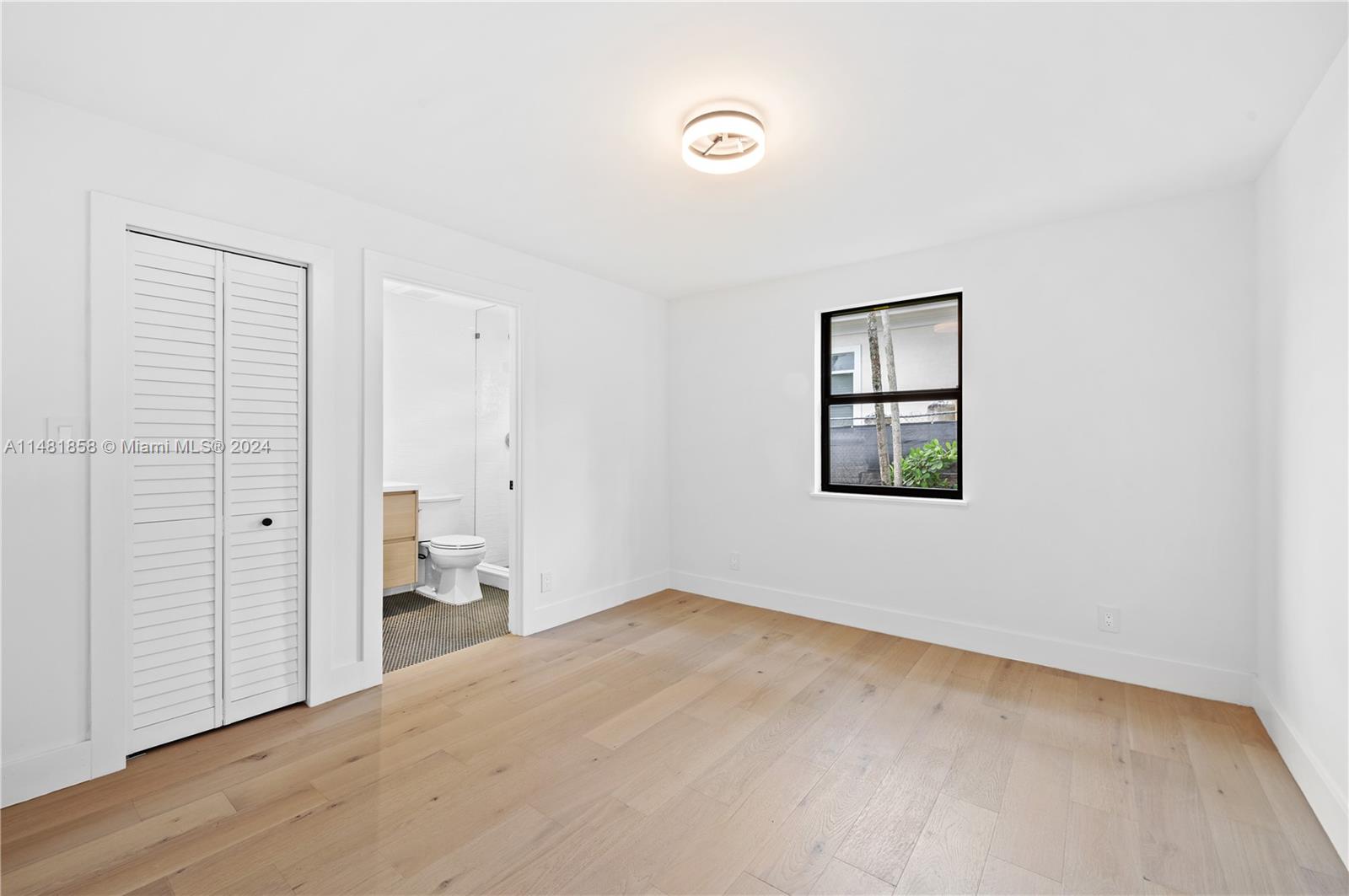 7611 83rd Ct, Miami, FL, 33143 United States, 5 Bedrooms Bedrooms, ,5 BathroomsBathrooms,Residential,For Sale,83rd Ct,A11481858