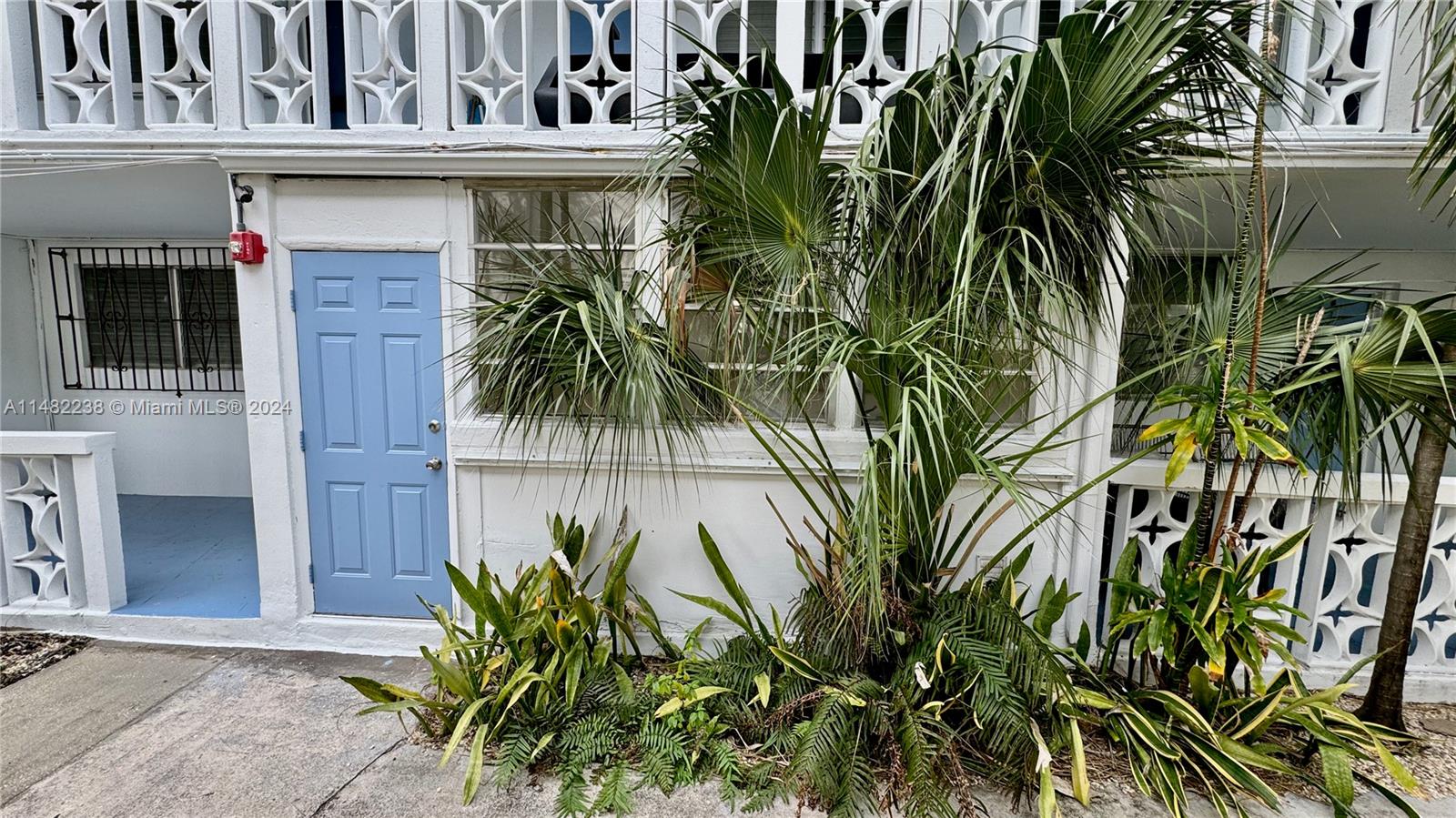 1120 102nd St 7, Bay Harbor Islands, Florida 33154, 1 Bedroom Bedrooms, ,1 BathroomBathrooms,Residentiallease,For Rent,1120 102nd St 7,A11482238