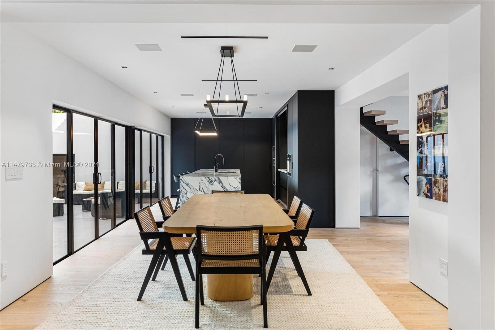 6812 San Vicente St, Coral Gables, FL, 33146 United States, 5 Bedrooms Bedrooms, ,4 BathroomsBathrooms,Residential,For Sale,San Vicente St,A11479733