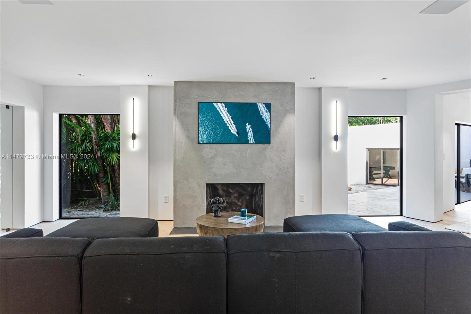 6812 San Vicente St, Coral Gables, Florida 33146, 5 Bedrooms Bedrooms, ,4 BathroomsBathrooms,Residential,For Sale,6812 San Vicente St,A11479733