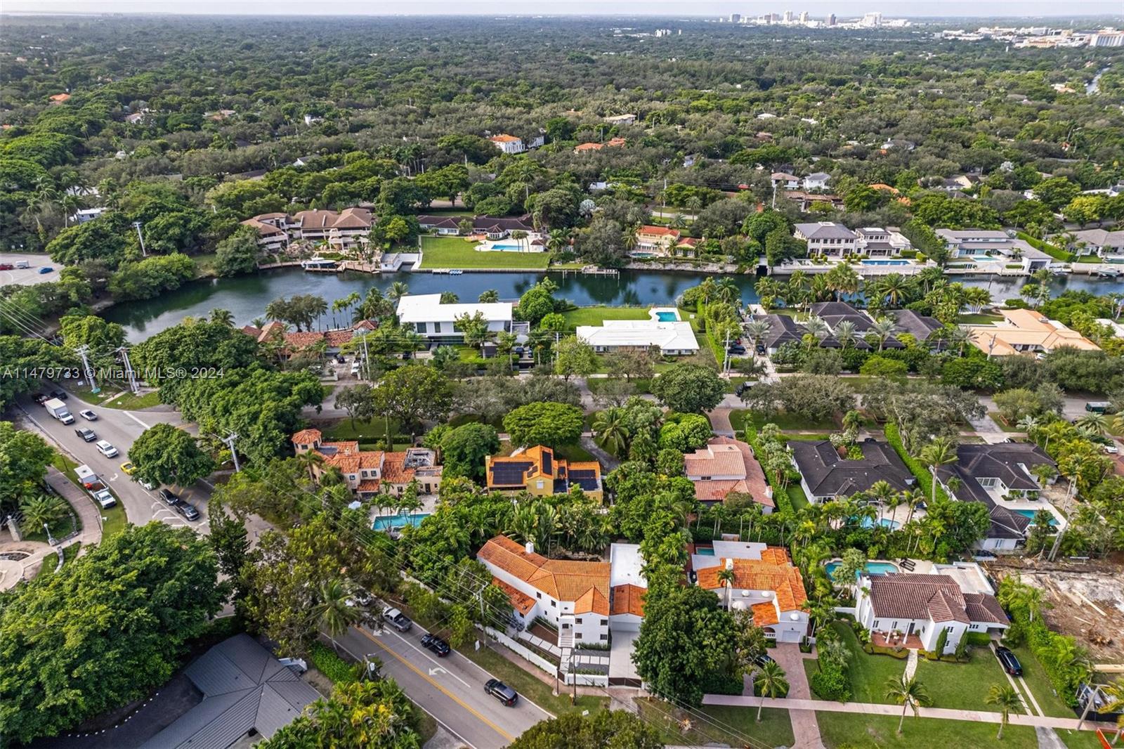 6812 San Vicente St, Coral Gables, FL, 33146 United States, 5 Bedrooms Bedrooms, ,4 BathroomsBathrooms,Residential,For Sale,San Vicente St,A11479733