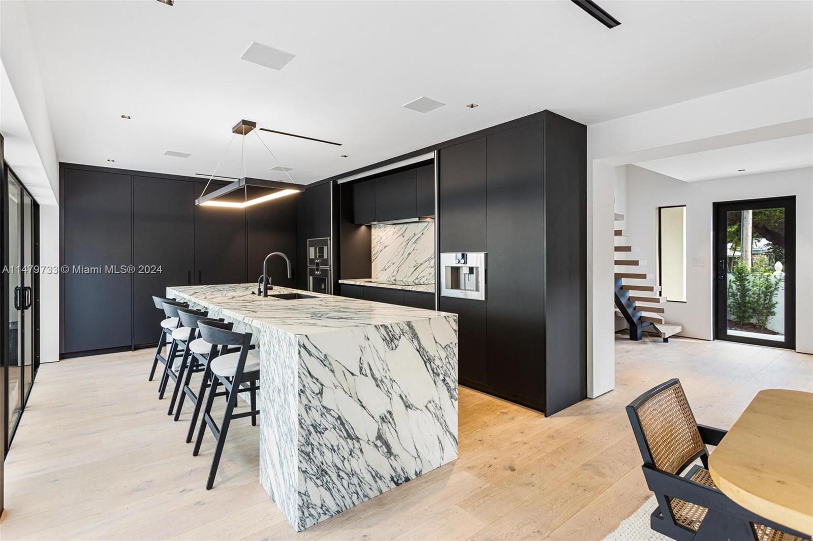 6812 San Vicente St, Coral Gables, FL, 33146 United States, 5 Bedrooms Bedrooms, ,4 BathroomsBathrooms,Residential,For Sale,San Vicente St,A11479733