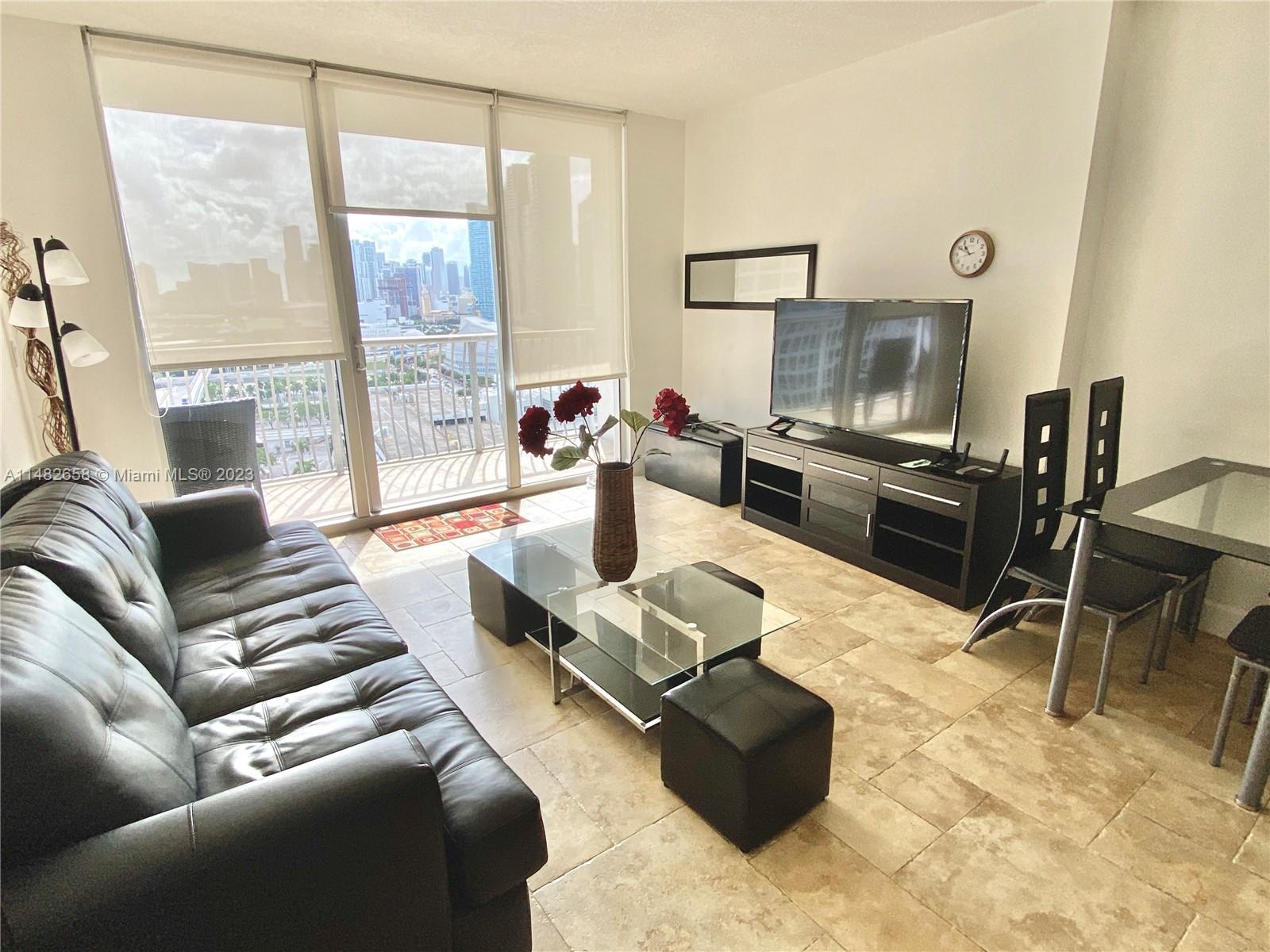 1750 N Bayshore Dr 2406, Miami, Florida 33132, 1 Bedroom Bedrooms, ,1 BathroomBathrooms,Residentiallease,For Rent,1750 N Bayshore Dr 2406,A11482658