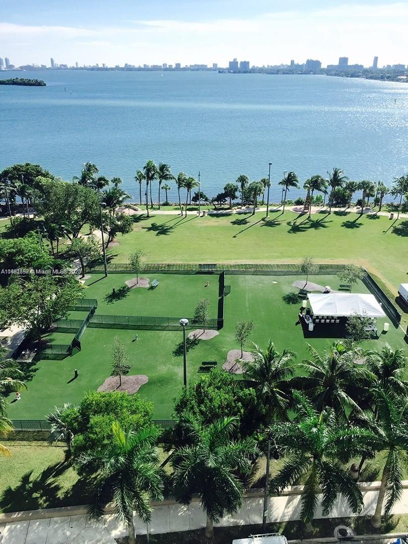 1750 N Bayshore Dr 2406, Miami, Florida 33132, 1 Bedroom Bedrooms, ,1 BathroomBathrooms,Residentiallease,For Rent,1750 N Bayshore Dr 2406,A11482658