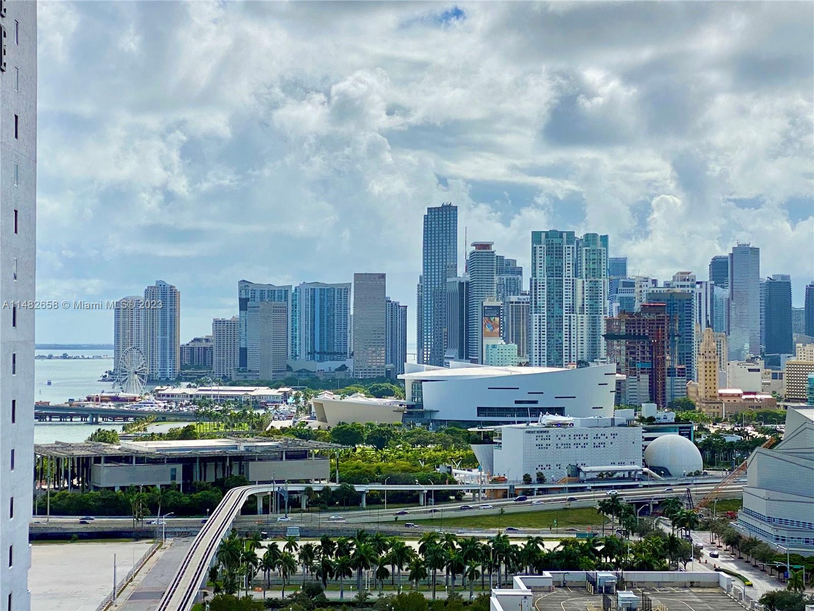 1750 N Bayshore Dr 2406, Miami, Florida 33132, 1 Bedroom Bedrooms, ,1 BathroomBathrooms,Residentiallease,For Rent,1750 N Bayshore Dr 2406,A11482658