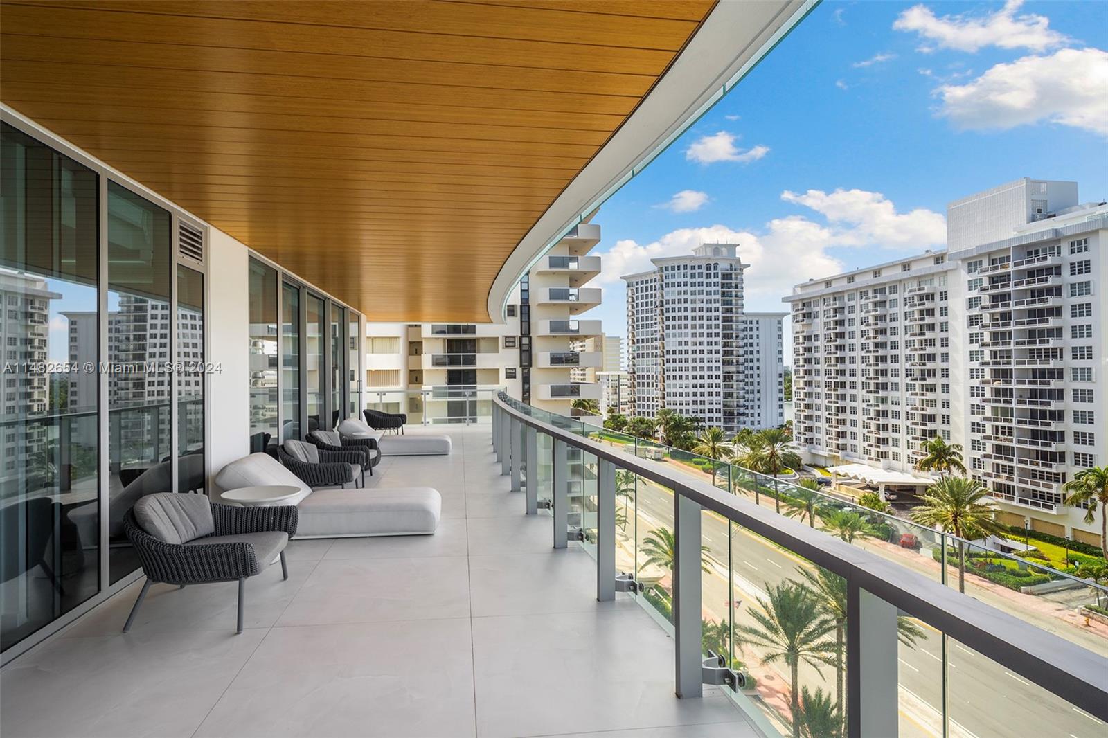 5775 Collins Ave, Miami Beach, FL, 33140 United States, 4 Bedrooms Bedrooms, ,5 BathroomsBathrooms,Residential,For Sale,Collins Ave,A11482654