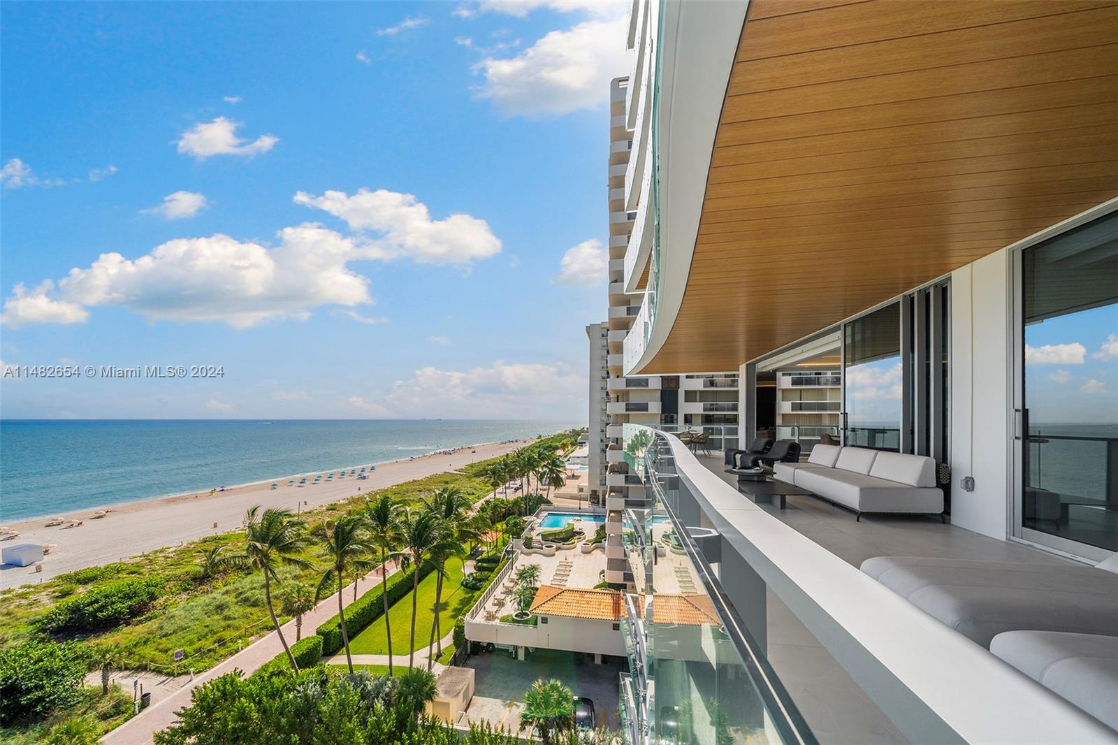 5775 Collins Ave, Miami Beach, FL, 33140 United States, 4 Bedrooms Bedrooms, ,5 BathroomsBathrooms,Residential,For Sale,Collins Ave,A11482654