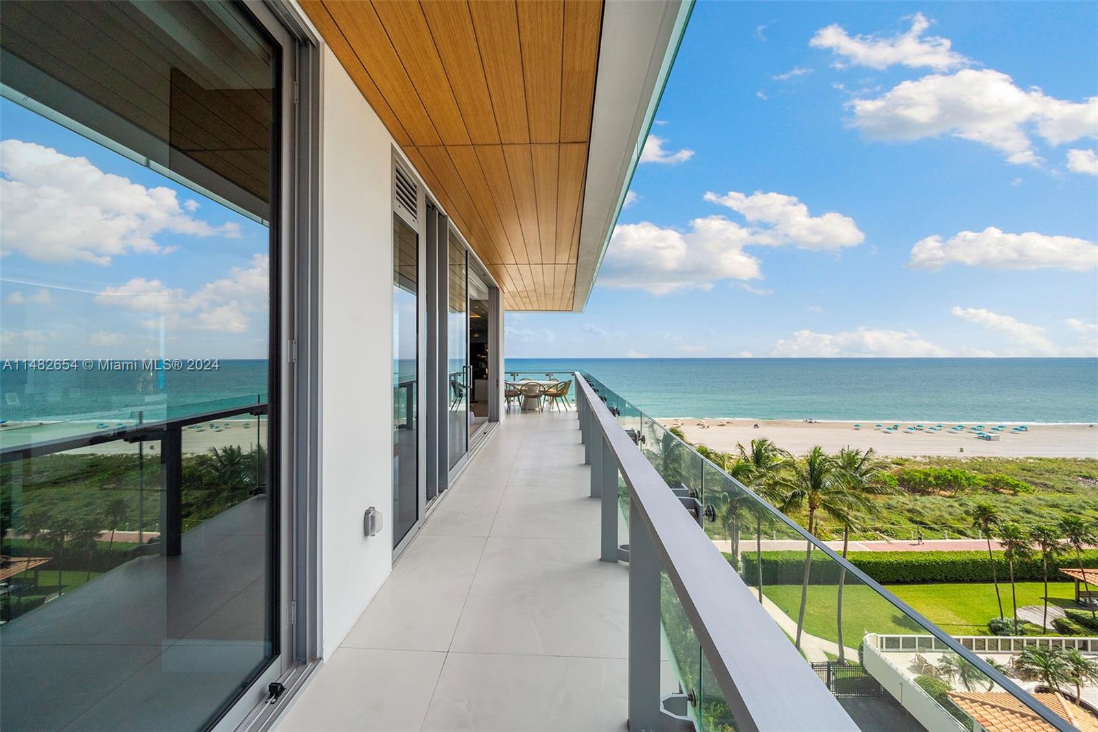 5775 Collins Ave, Miami Beach, FL, 33140 United States, 4 Bedrooms Bedrooms, ,5 BathroomsBathrooms,Residential,For Sale,Collins Ave,A11482654