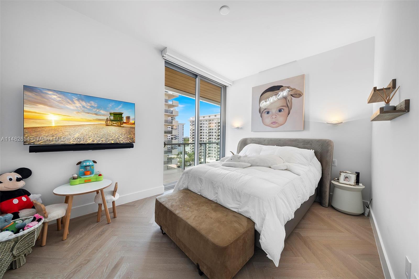 5775 Collins Ave, Miami Beach, FL, 33140 United States, 4 Bedrooms Bedrooms, ,5 BathroomsBathrooms,Residential,For Sale,Collins Ave,A11482654