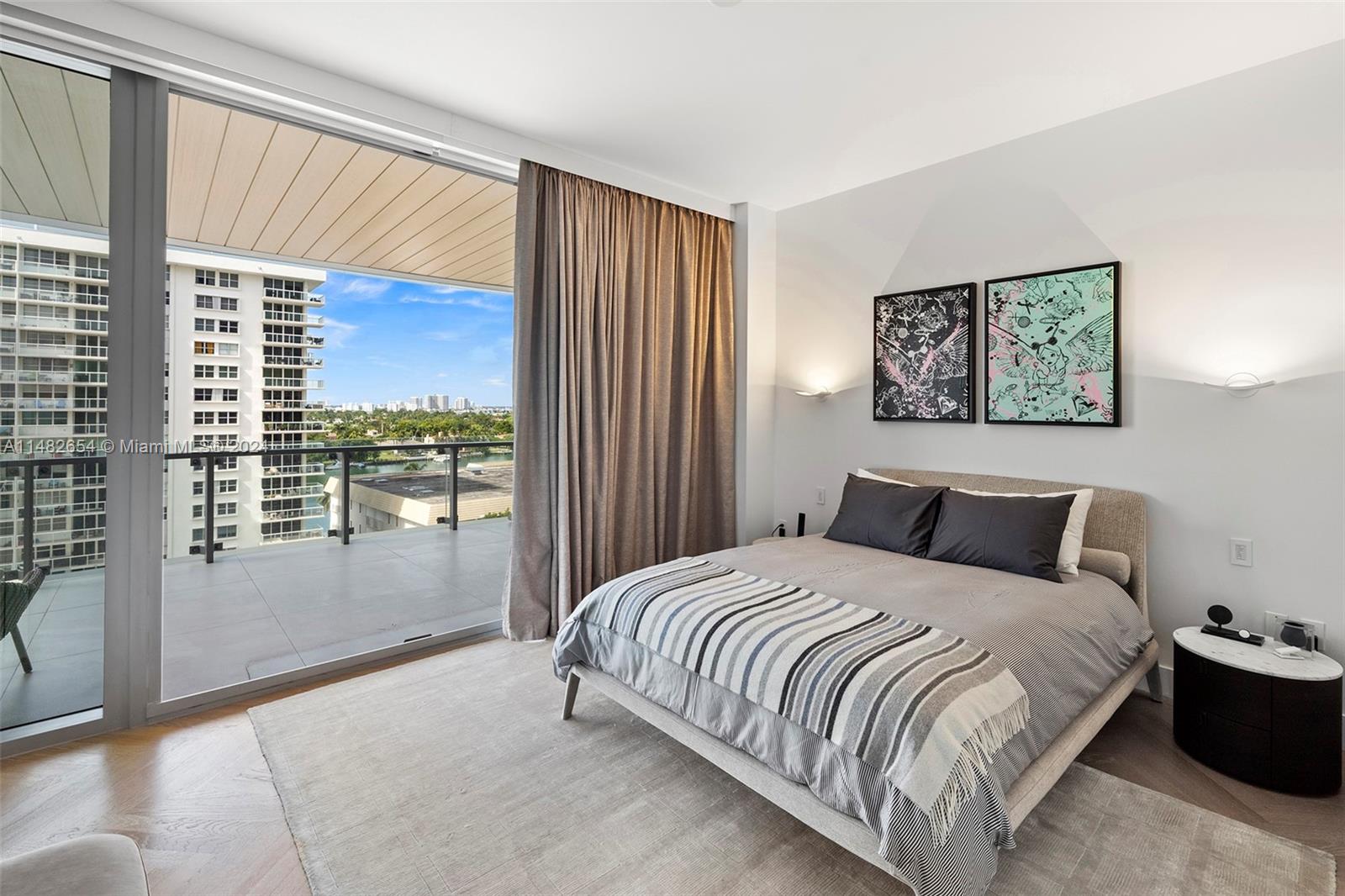 5775 Collins Ave, Miami Beach, FL, 33140 United States, 4 Bedrooms Bedrooms, ,5 BathroomsBathrooms,Residential,For Sale,Collins Ave,A11482654