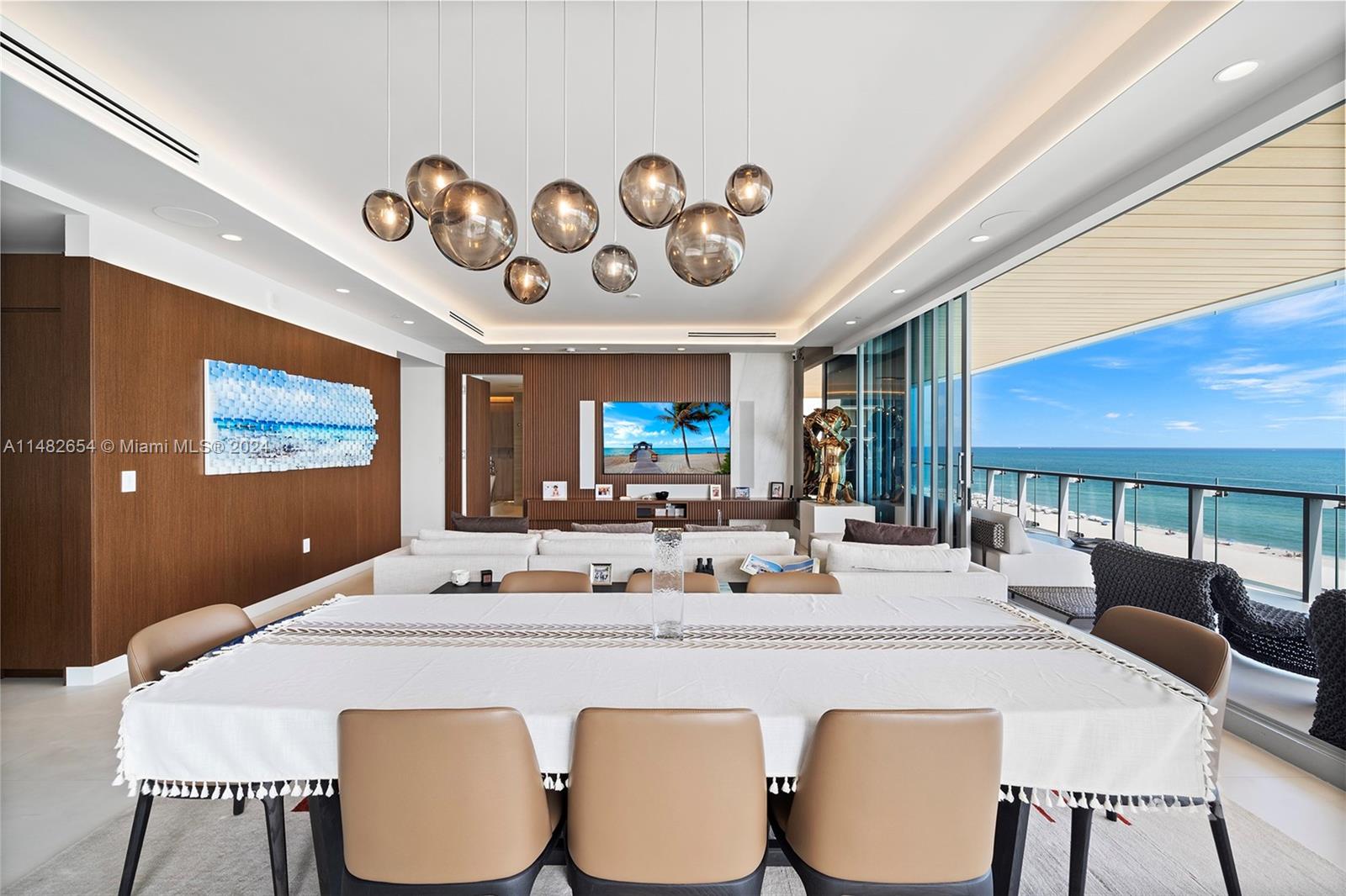 5775 Collins Ave, Miami Beach, FL, 33140 United States, 4 Bedrooms Bedrooms, ,5 BathroomsBathrooms,Residential,For Sale,Collins Ave,A11482654