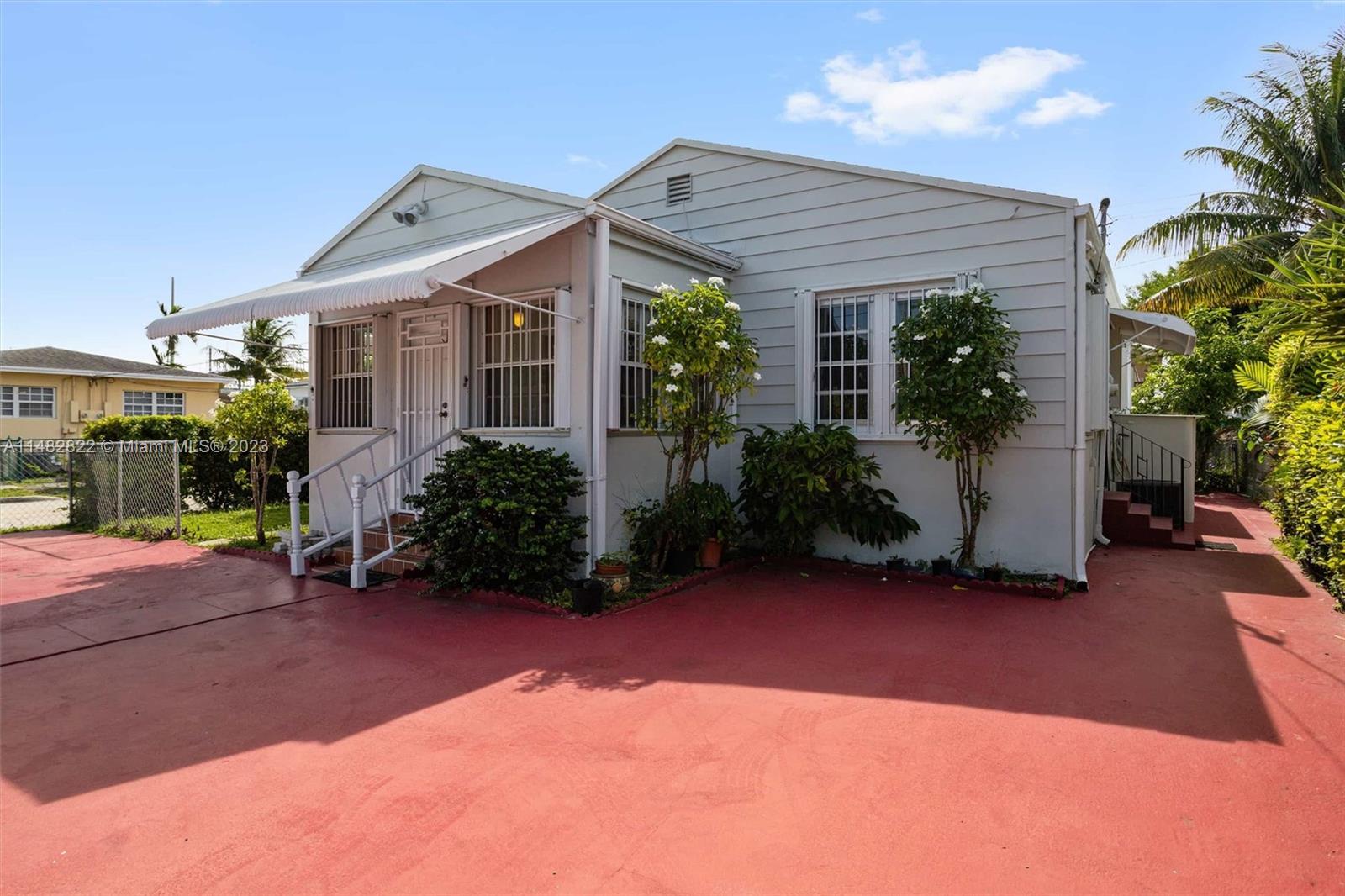 2900 SW 16th St, Miami, Florida 33145, 3 Bedrooms Bedrooms, ,1 BathroomBathrooms,Residential,For Sale,2900 SW 16th St,A11482822