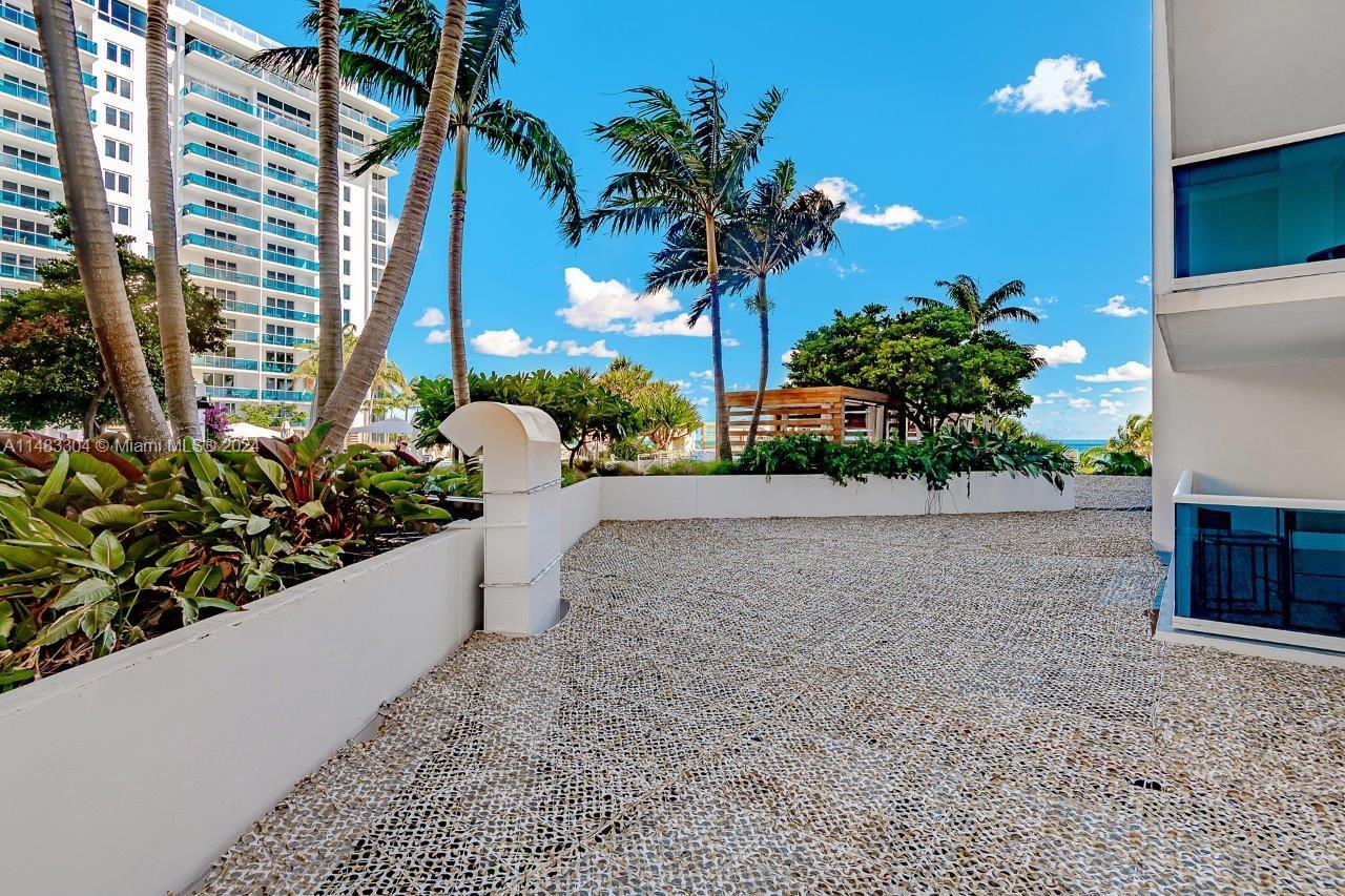 2301 Collins Ave 316, Miami Beach, Florida 33139, 1 Bedroom Bedrooms, ,1 BathroomBathrooms,Residentiallease,For Rent,2301 Collins Ave 316,A11483304