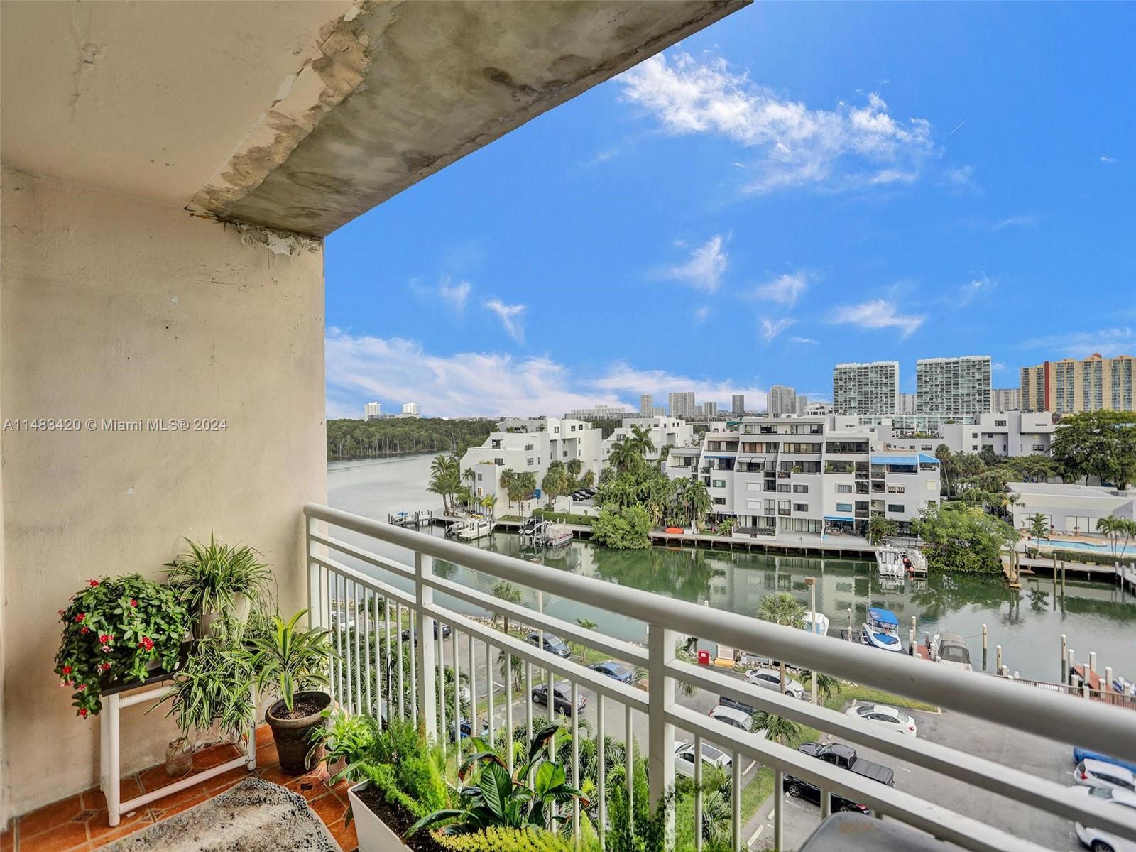 400 Kings Point Dr, Sunny Isles Beach, FL, 33160 United States, 2 Bedrooms Bedrooms, ,2 BathroomsBathrooms,Residential,For Sale,Kings Point Dr,A11483420