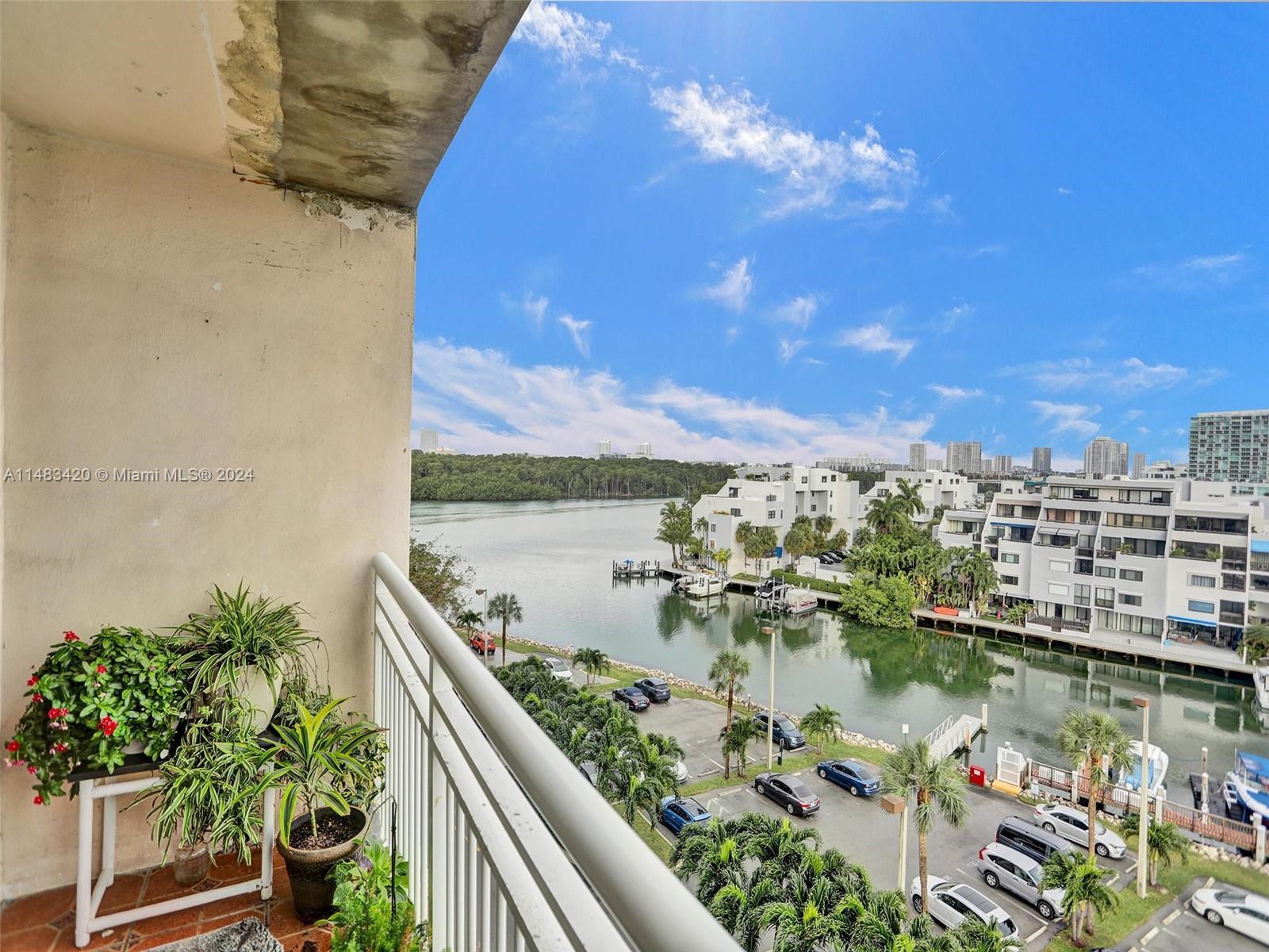 400 Kings Point Dr, Sunny Isles Beach, FL, 33160 United States, 2 Bedrooms Bedrooms, ,2 BathroomsBathrooms,Residential,For Sale,Kings Point Dr,A11483420