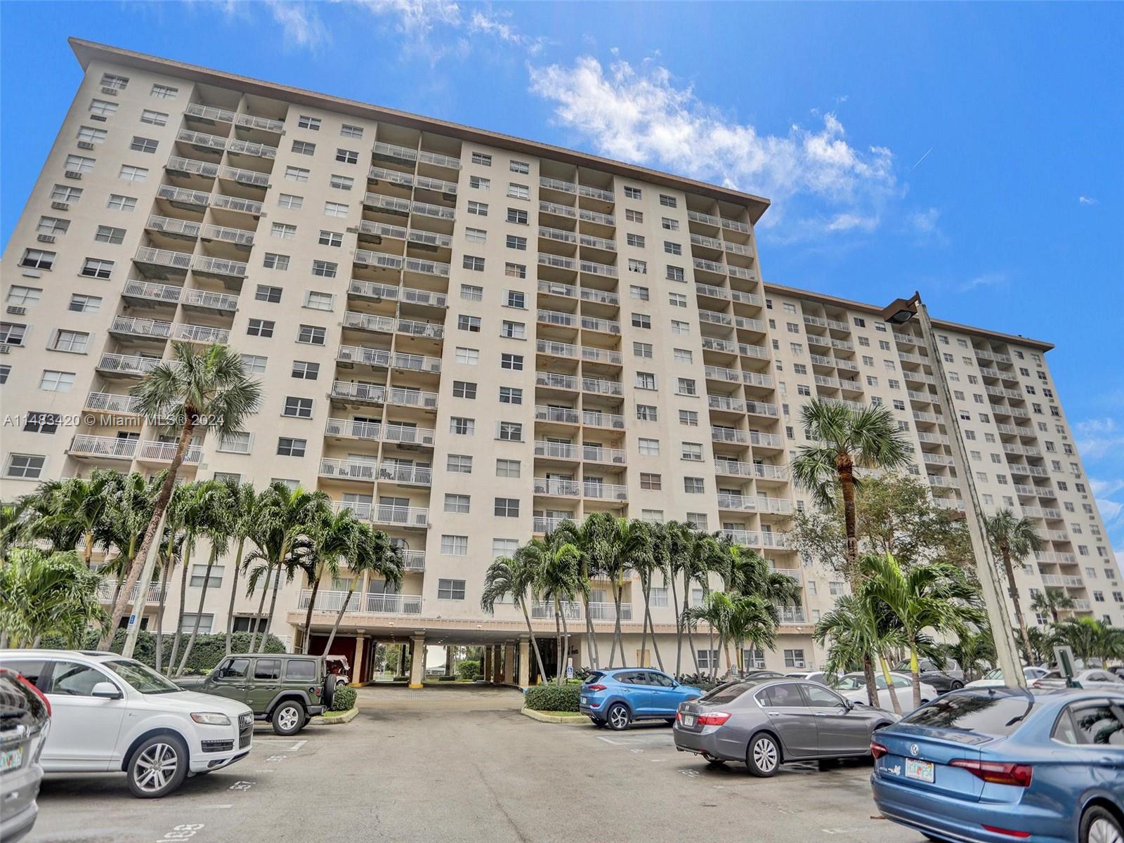 400 Kings Point Dr, Sunny Isles Beach, FL, 33160 United States, 2 Bedrooms Bedrooms, ,2 BathroomsBathrooms,Residential,For Sale,Kings Point Dr,A11483420