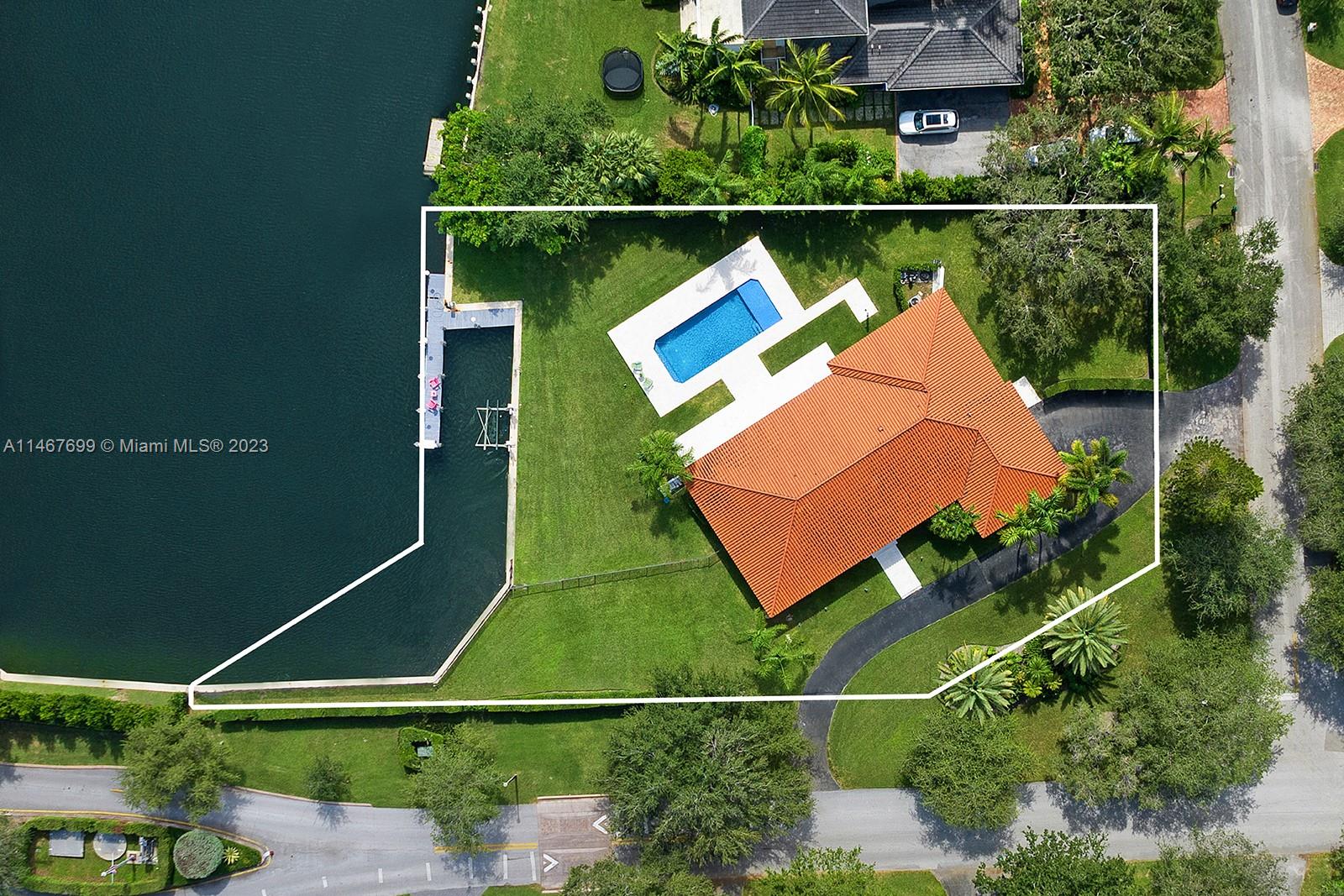 690 Solano Prado, Coral Gables, Florida 33156, 4 Bedrooms Bedrooms, ,3 BathroomsBathrooms,Residential,For Sale,690 Solano Prado,A11467699
