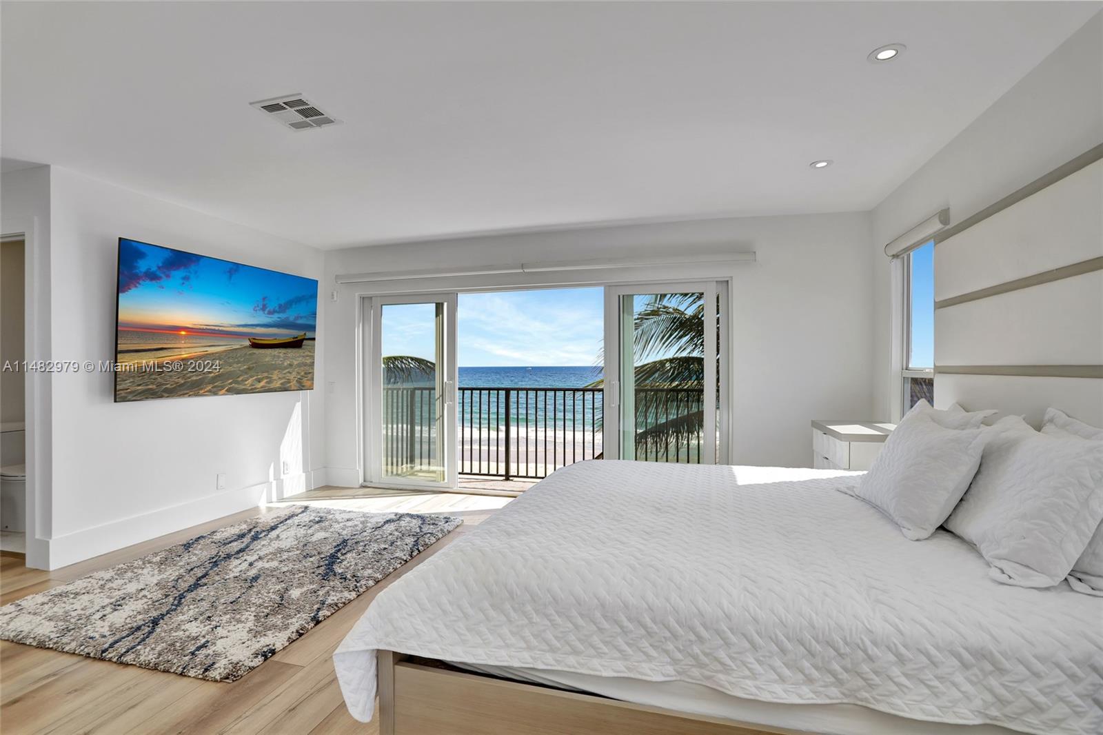 1194 Hillsboro Mile #1, Hillsboro Beach, FL, 33062 United States, 4 Bedrooms Bedrooms, ,3 BathroomsBathrooms,Residential,For Sale,Hillsboro Mile #1,A11482979