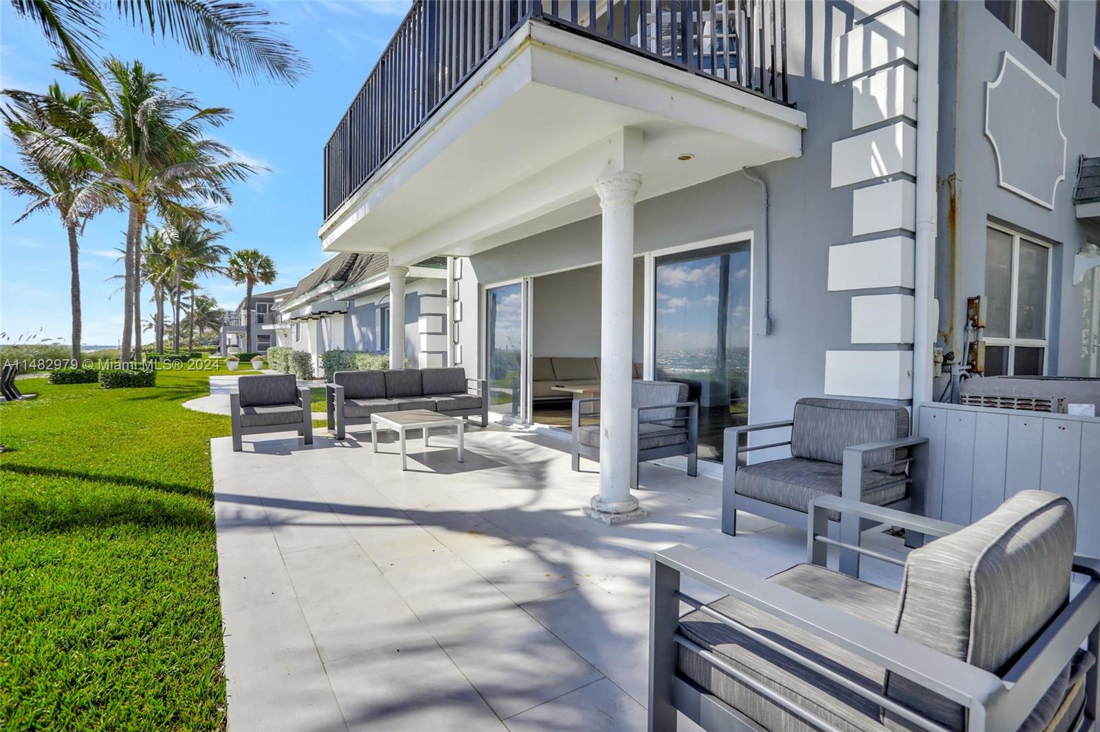 1194 Hillsboro Mile #1, Hillsboro Beach, FL, 33062 United States, 4 Bedrooms Bedrooms, ,3 BathroomsBathrooms,Residential,For Sale,Hillsboro Mile #1,A11482979