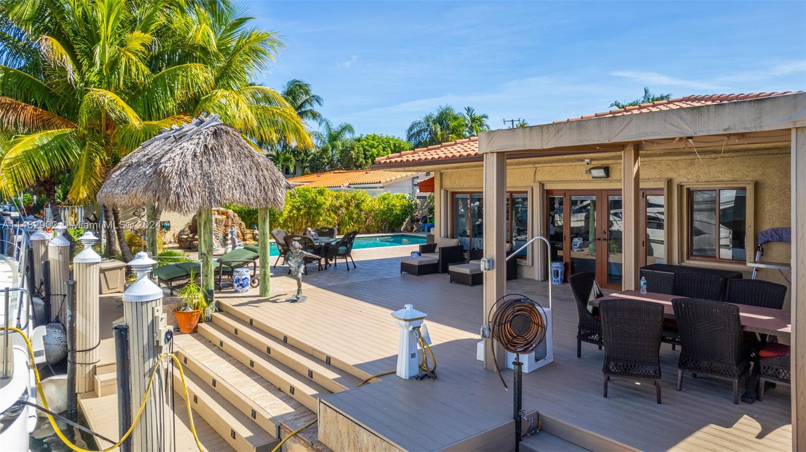 2341 Bayview Ln, North Miami, Florida 33181, 3 Bedrooms Bedrooms, 6 Rooms Rooms,3 BathroomsBathrooms,Residential,For Sale,2341 Bayview Ln,A11482902