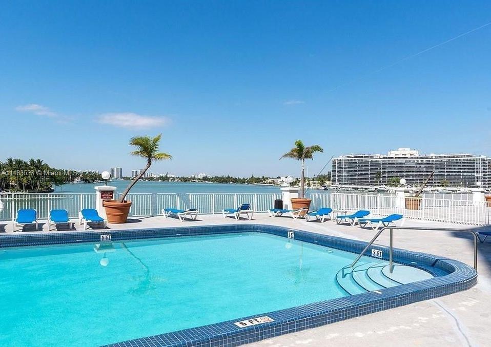 6770 Indian Creek Dr 5A, Miami Beach, Florida 33141, 1 Bedroom Bedrooms, ,1 BathroomBathrooms,Residential,For Sale,6770 Indian Creek Dr 5A,A11483533