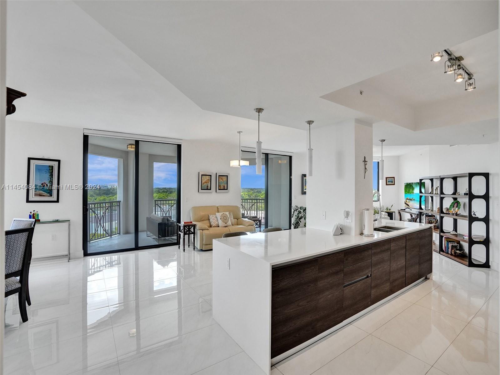 301 Altara Ave 817, Coral Gables, Florida 33146, 4 Bedrooms Bedrooms, ,4 BathroomsBathrooms,Residential,For Sale,301 Altara Ave 817,A11454084