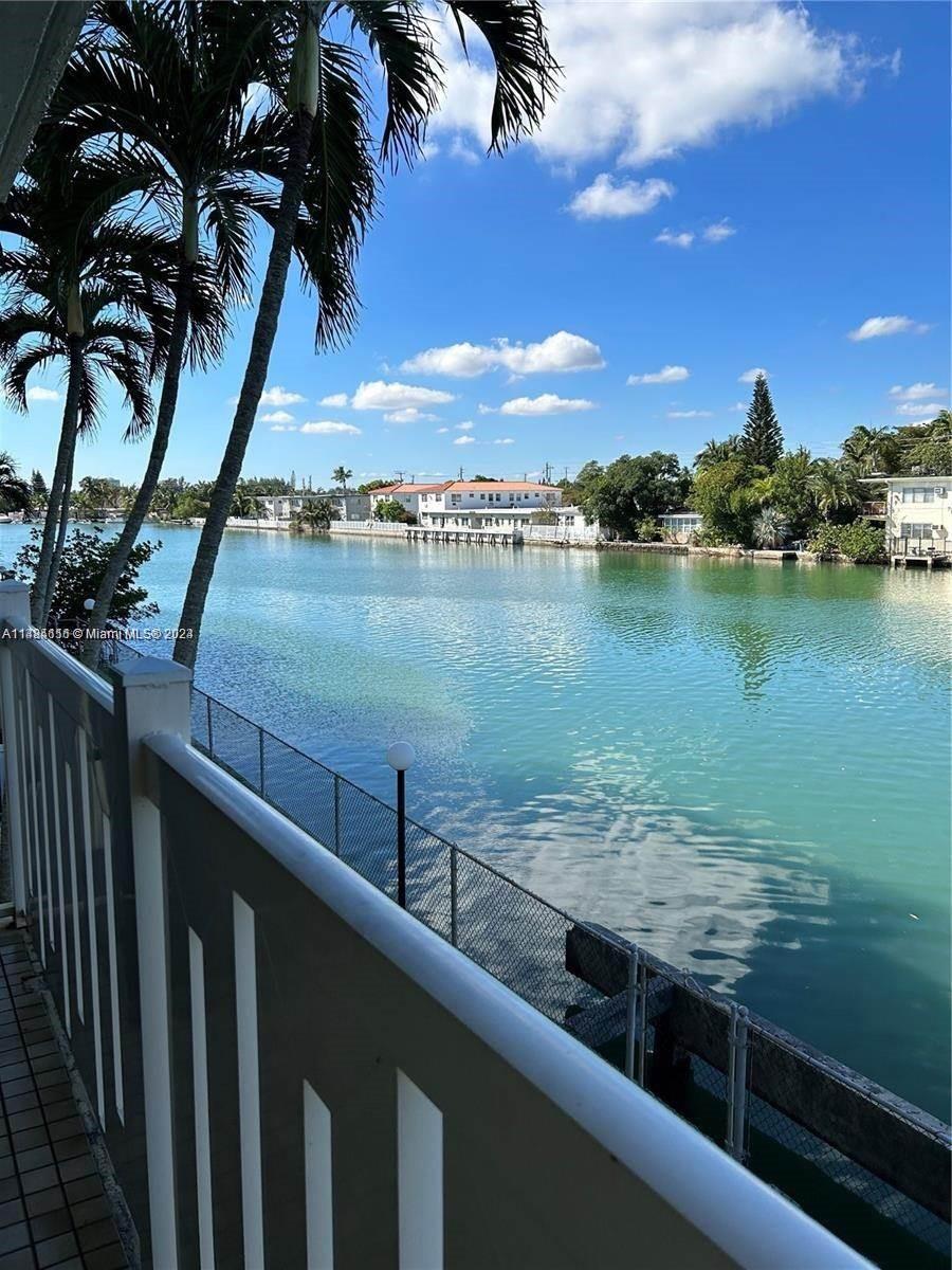 7900 Tatum Waterway Dr 304, Miami Beach, Florida 33141, 2 Bedrooms Bedrooms, ,1 BathroomBathrooms,Residential,For Sale,7900 Tatum Waterway Dr 304,A11484116