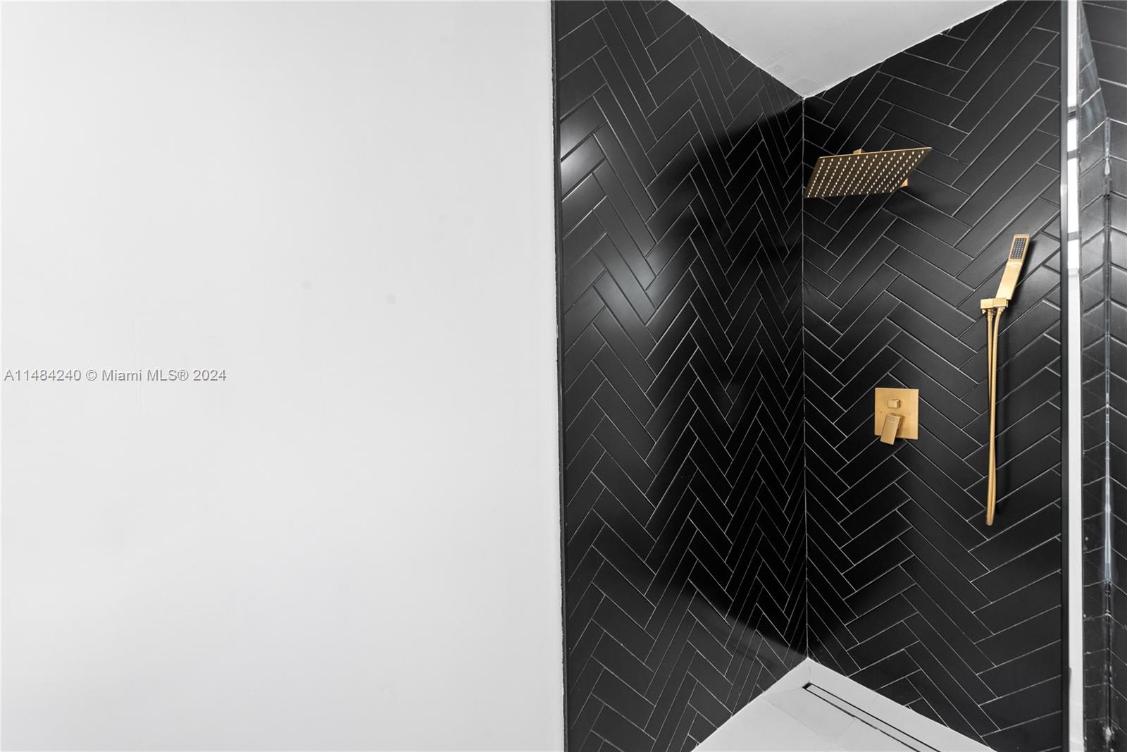 941 NE 83rd St, Miami, Florida 33138, 4 Bedrooms Bedrooms, ,3 BathroomsBathrooms,Residential,For Sale,941 NE 83rd St,A11484240