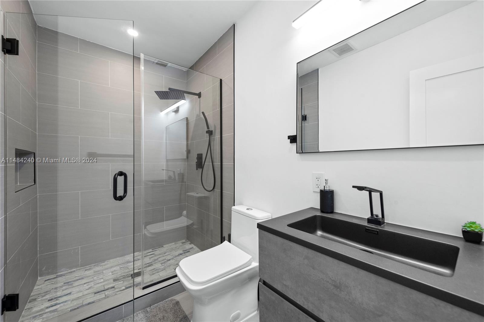 941 NE 83rd St, Miami, Florida 33138, 4 Bedrooms Bedrooms, ,3 BathroomsBathrooms,Residential,For Sale,941 NE 83rd St,A11484240