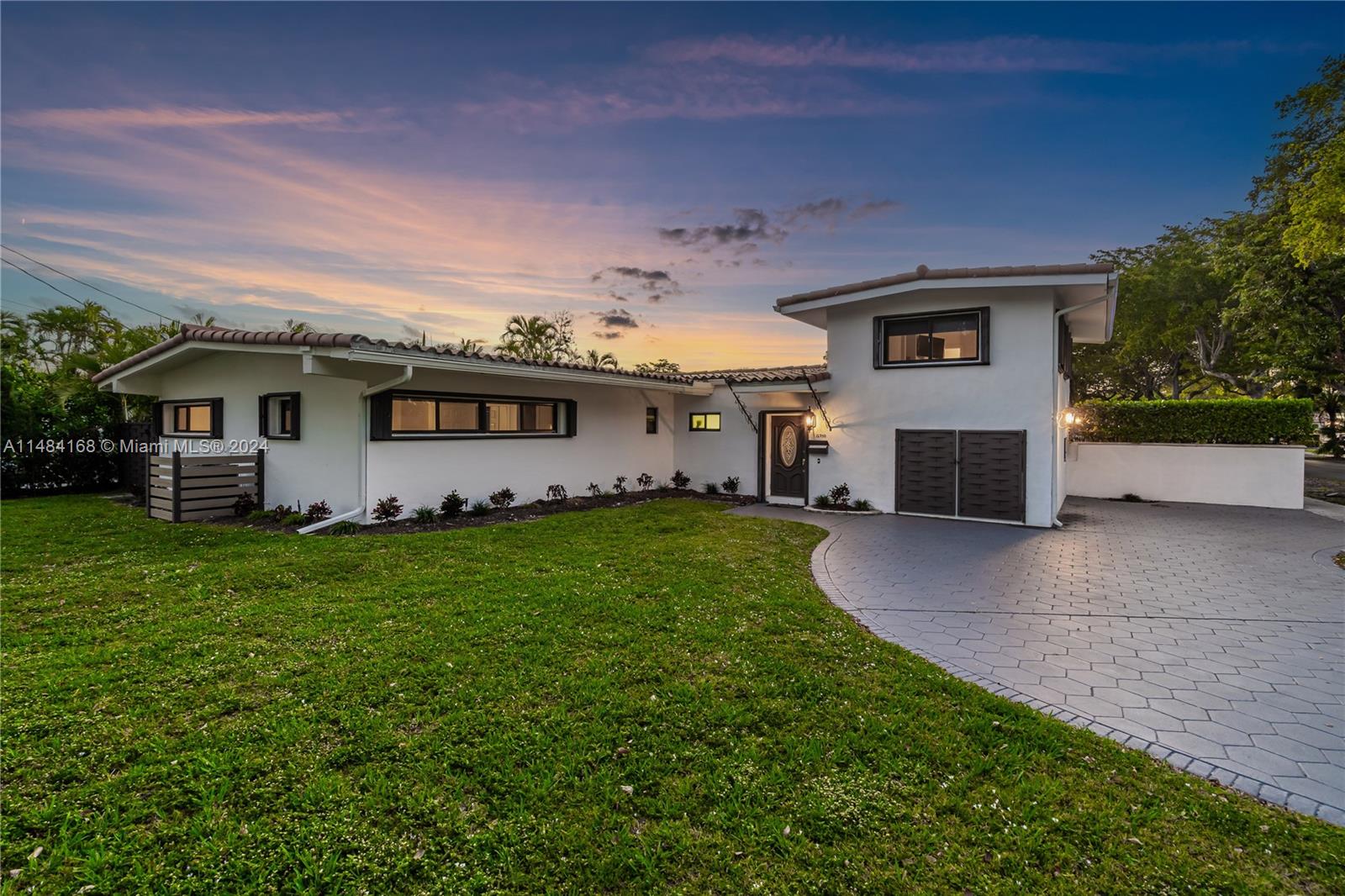 12950 Auralia Road, North Miami, Florida 33181, 4 Bedrooms Bedrooms, ,3 BathroomsBathrooms,Residential,For Sale,12950 Auralia Road,A11484168