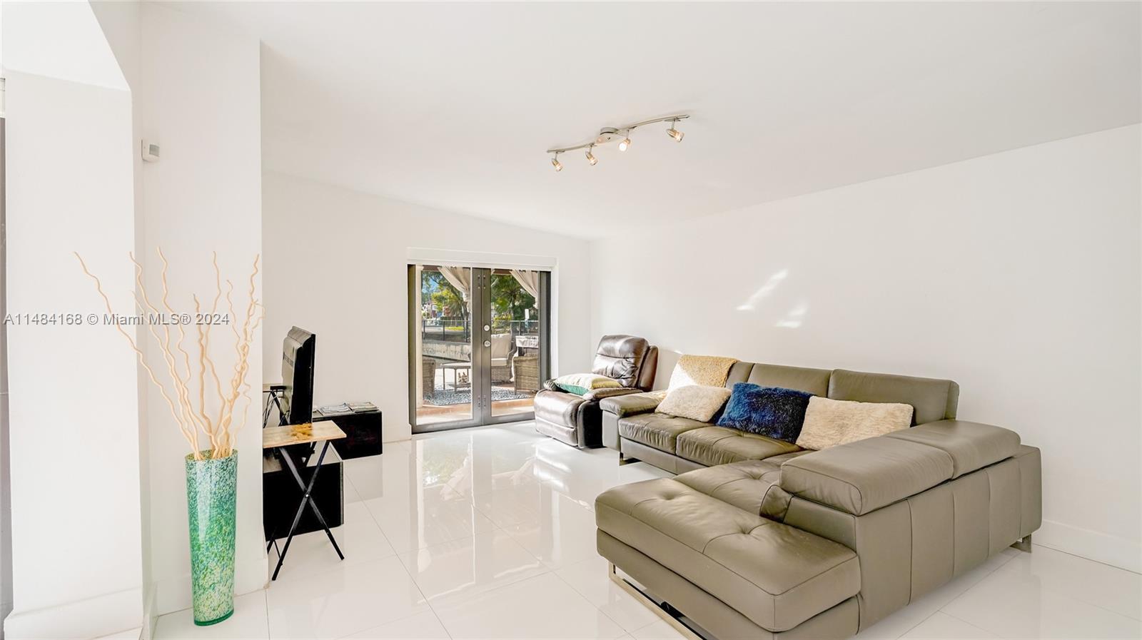 12950 Auralia Road, North Miami, Florida 33181, 4 Bedrooms Bedrooms, ,3 BathroomsBathrooms,Residential,For Sale,12950 Auralia Road,A11484168