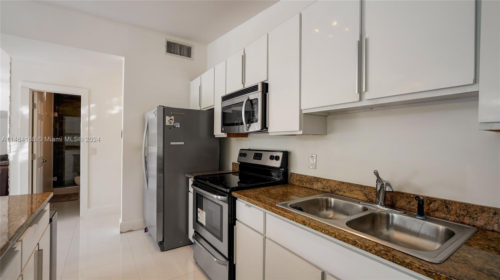 12950 Auralia Road, North Miami, Florida 33181, 4 Bedrooms Bedrooms, ,3 BathroomsBathrooms,Residential,For Sale,12950 Auralia Road,A11484168