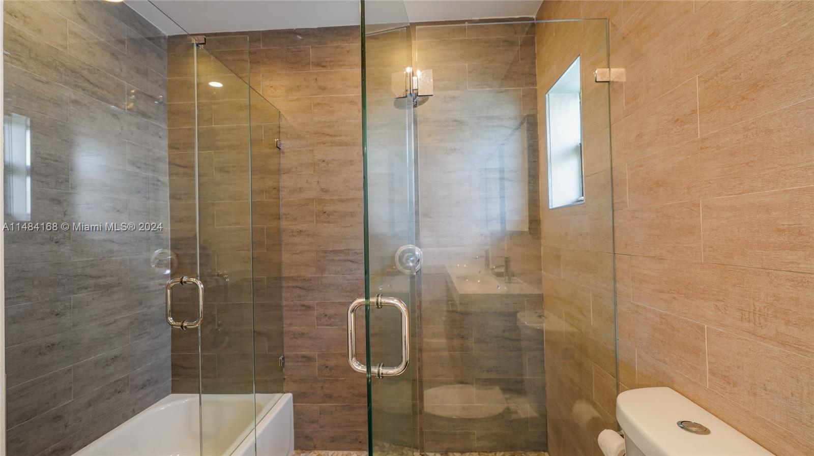 12950 Auralia Road, North Miami, Florida 33181, 4 Bedrooms Bedrooms, ,3 BathroomsBathrooms,Residential,For Sale,12950 Auralia Road,A11484168
